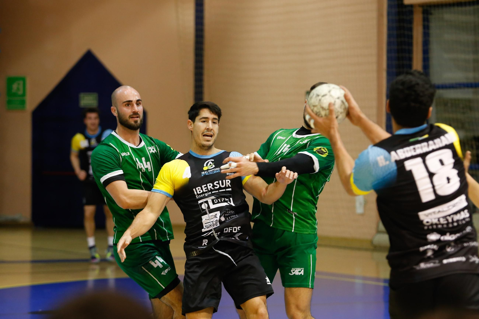 Las fotos del Balonmano Ciudad de Algeciras-Safa Madrid de Primera Nacional
