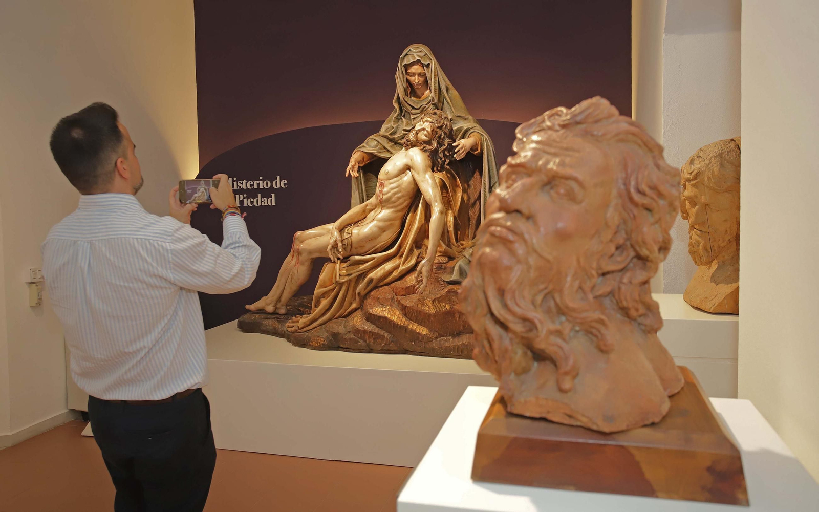 Fotos de la reapertura de la sala Ortega Brú en San Roque