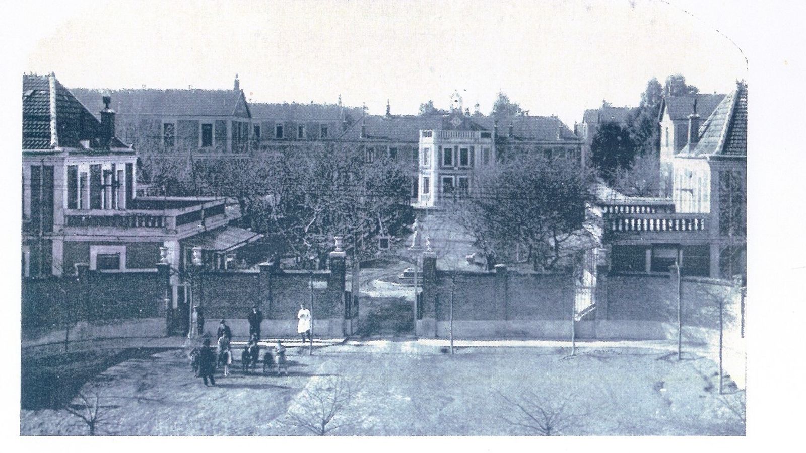 thumbnail_2.- Madrid. Antiguo Hospital de San Juan de Dios