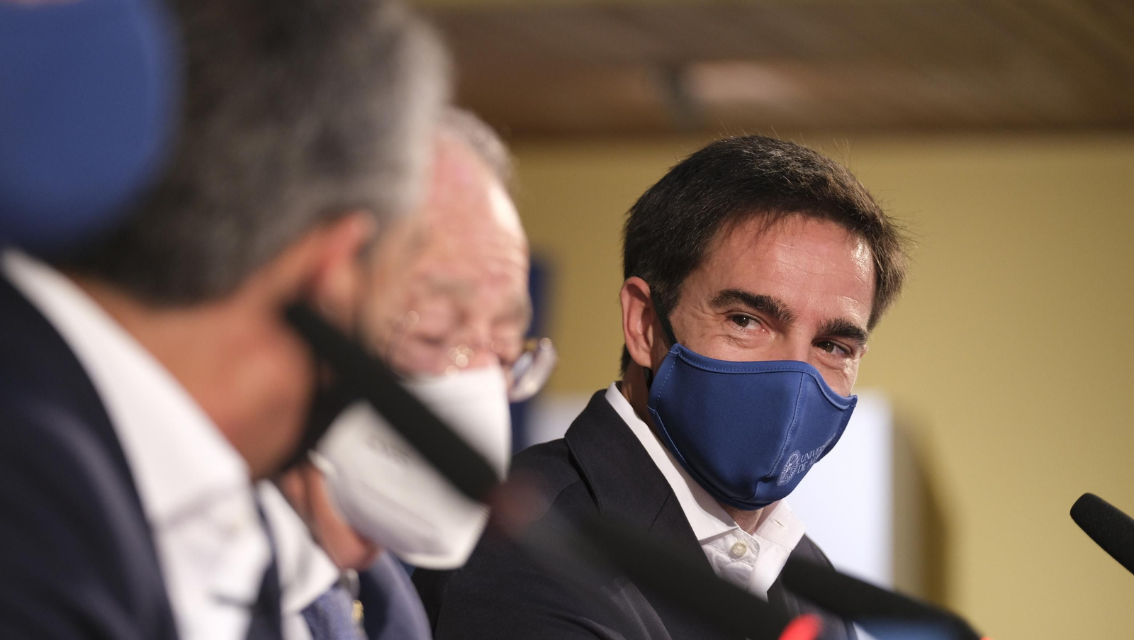 Fotogalería inicio XXII Cursos de Verano de la Universidad de Almería. Roquetas de Mar.