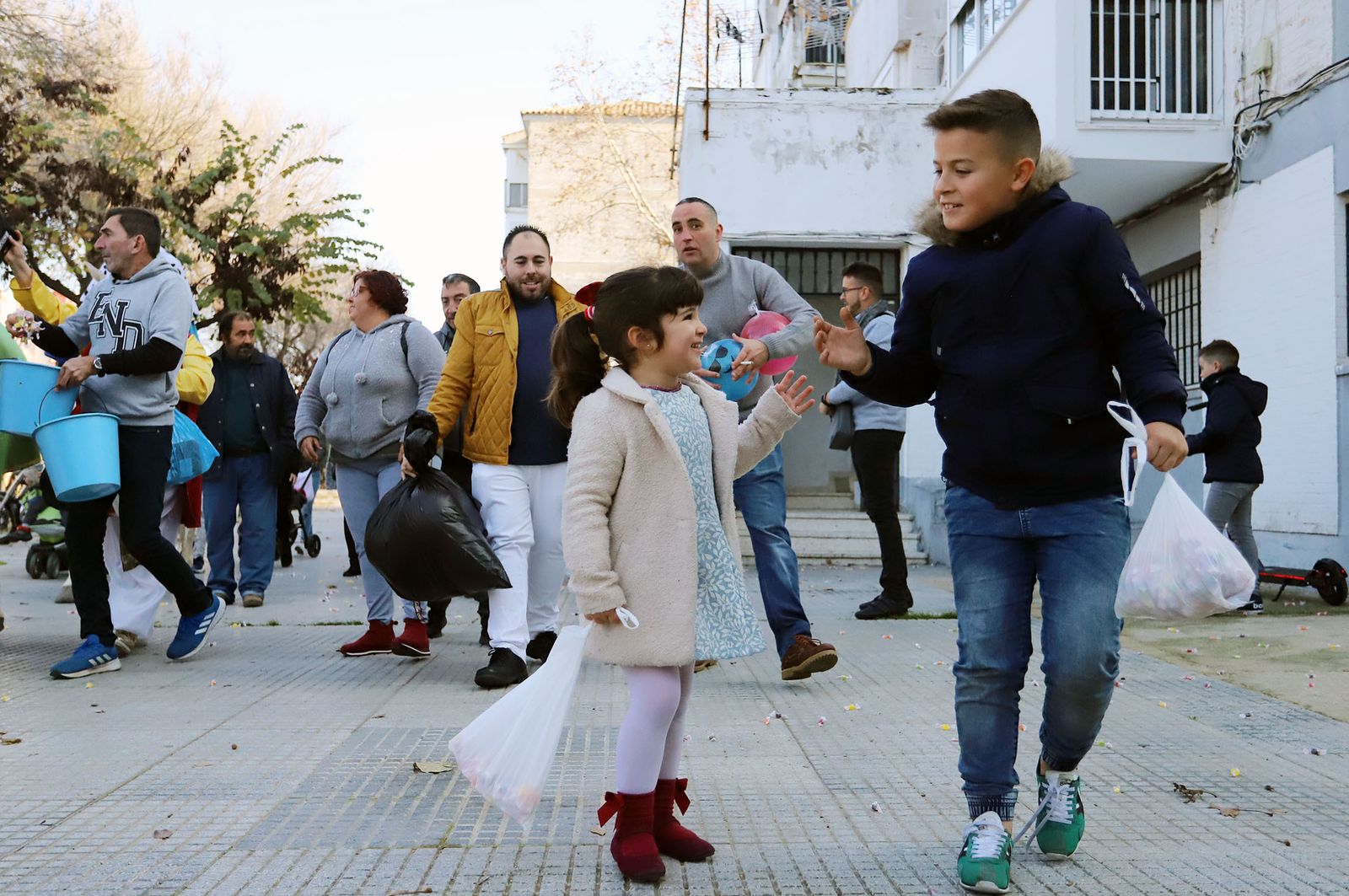 Imágenes de los Reyes Magos en la barriada de la Hispanidad