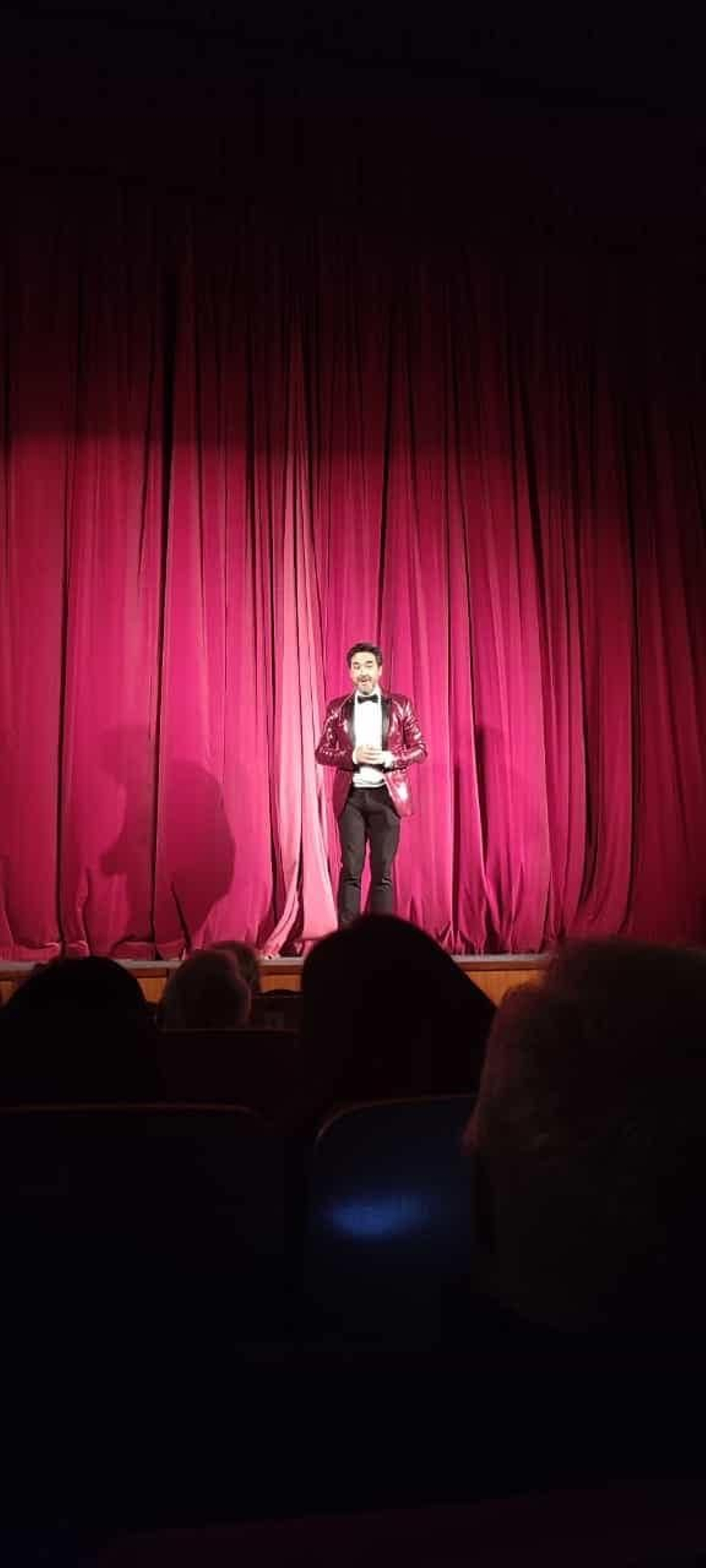 El mago Bernabé, durante una actuación.