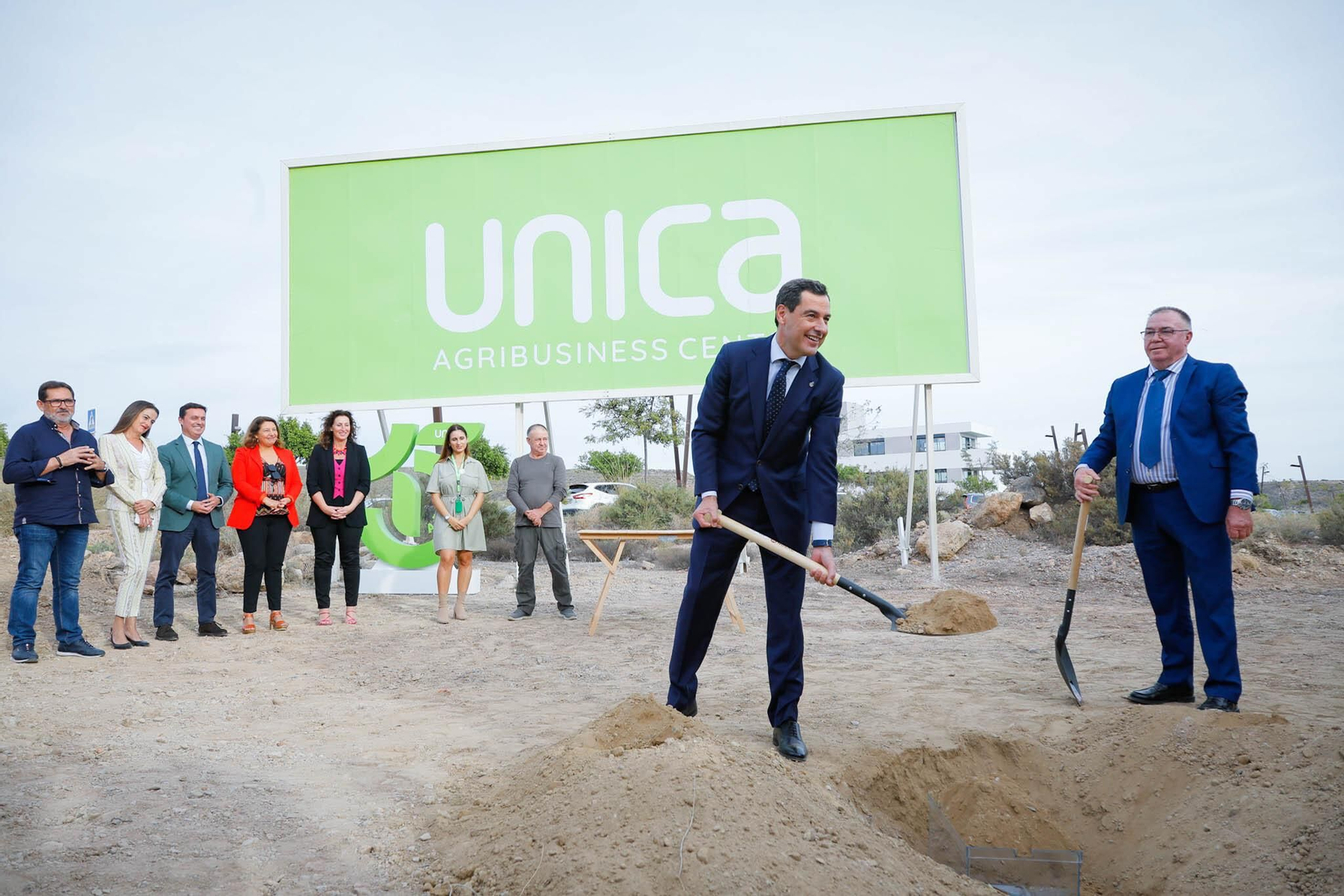 Así ha sido la colocación de la primera piedra del Unica Agribusiness Centre de Almería