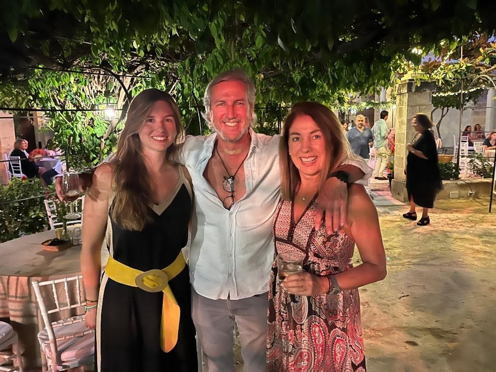 Teresa Anchústegui, Bolo Abad, y Keka Monedero.