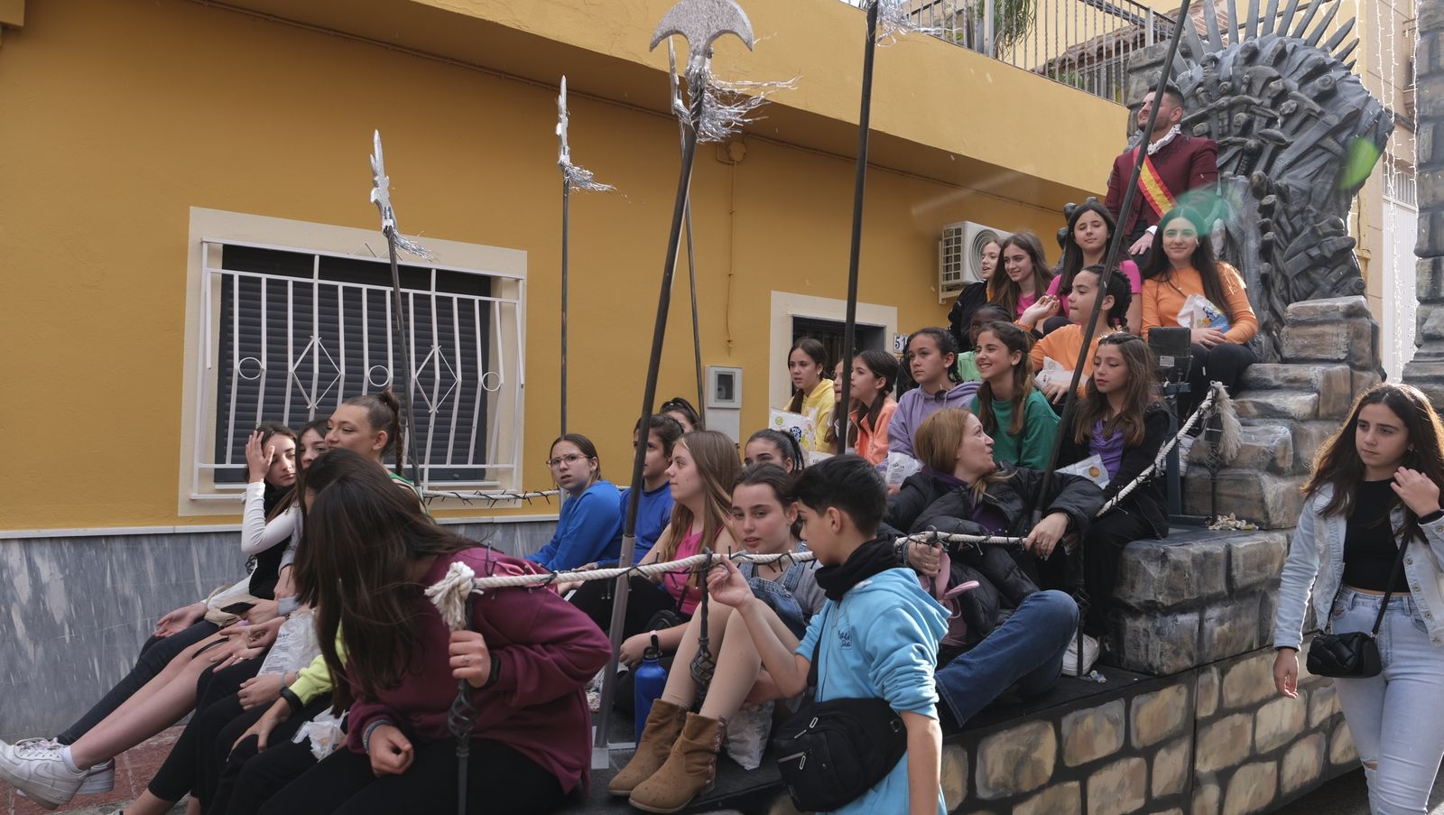 Imágenes de las carrozas de la Fiestas de San José de Benahadux