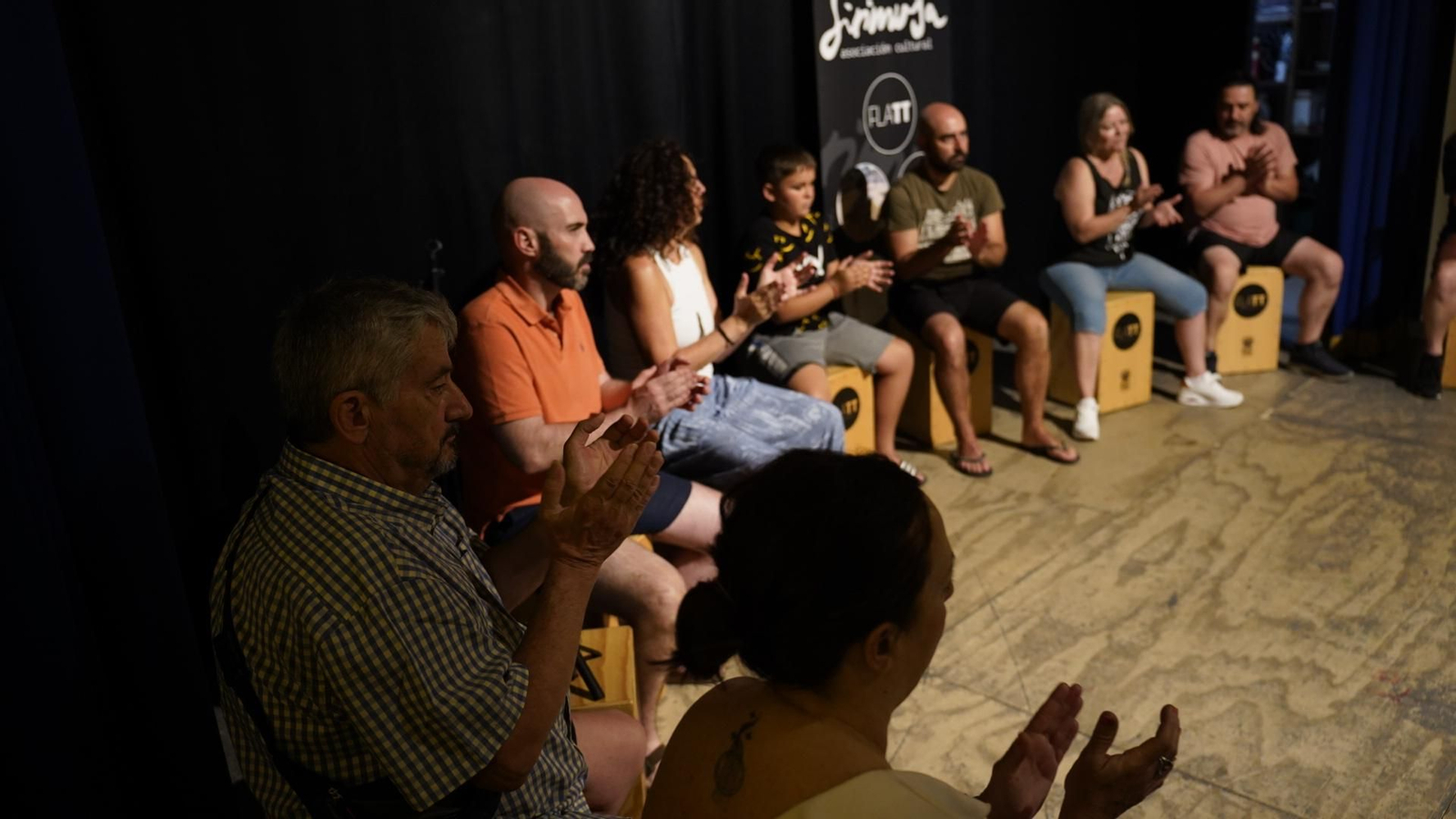 Fotos de las clases de flamenco de Flamenco Tours en la escuela Sánchez Verdú de Algeciras