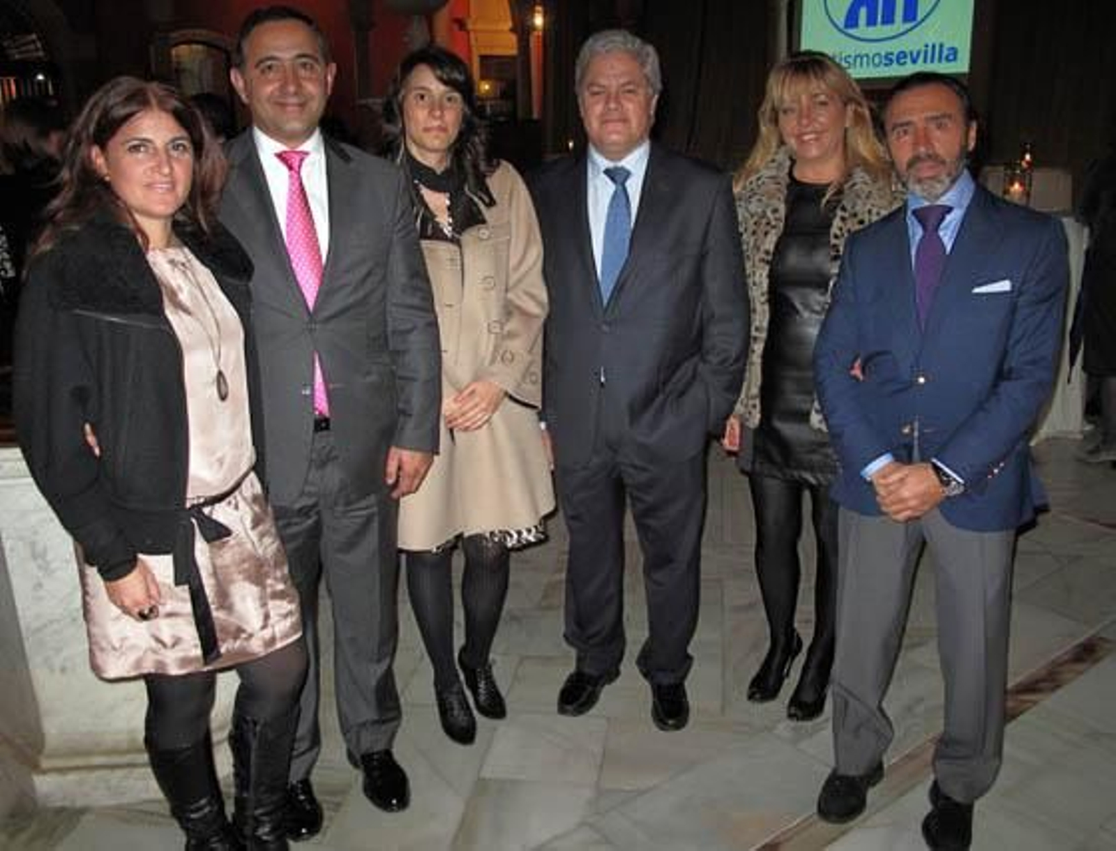 Mónica Cebolla, Manuel Moreno, Eugenia Baño, Miguel Ángel Moñino, Charo García y Chus García (Gar & Cía).

Foto: Victoria Ramírez
