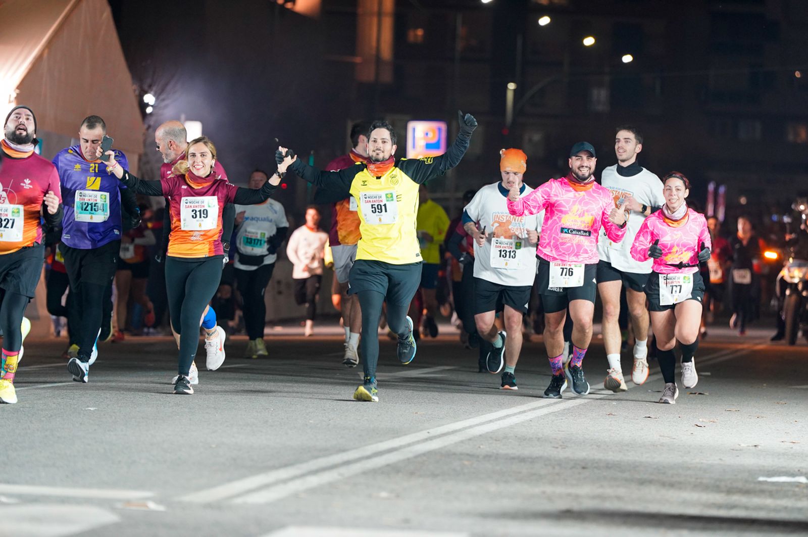 En imágenes: búscate en tu llegada a meta de la Carrera de San Antón 2026 (18)