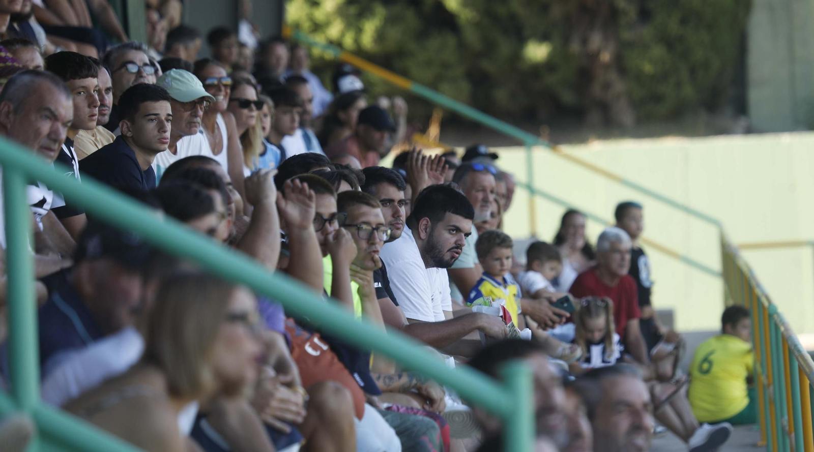 Las fotos del UD Los Barrios - Balona de pretemporada