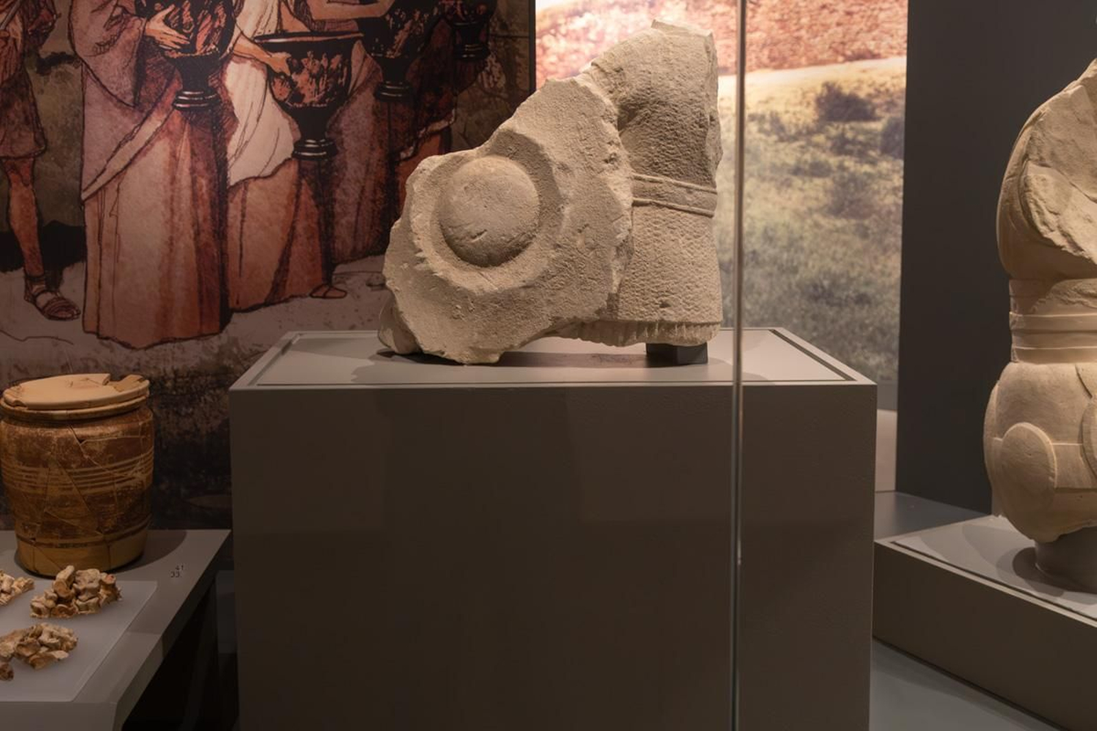 Exposición La Dama, el Príncipe, el Héroe y la Diosa, en el Museo Íbero