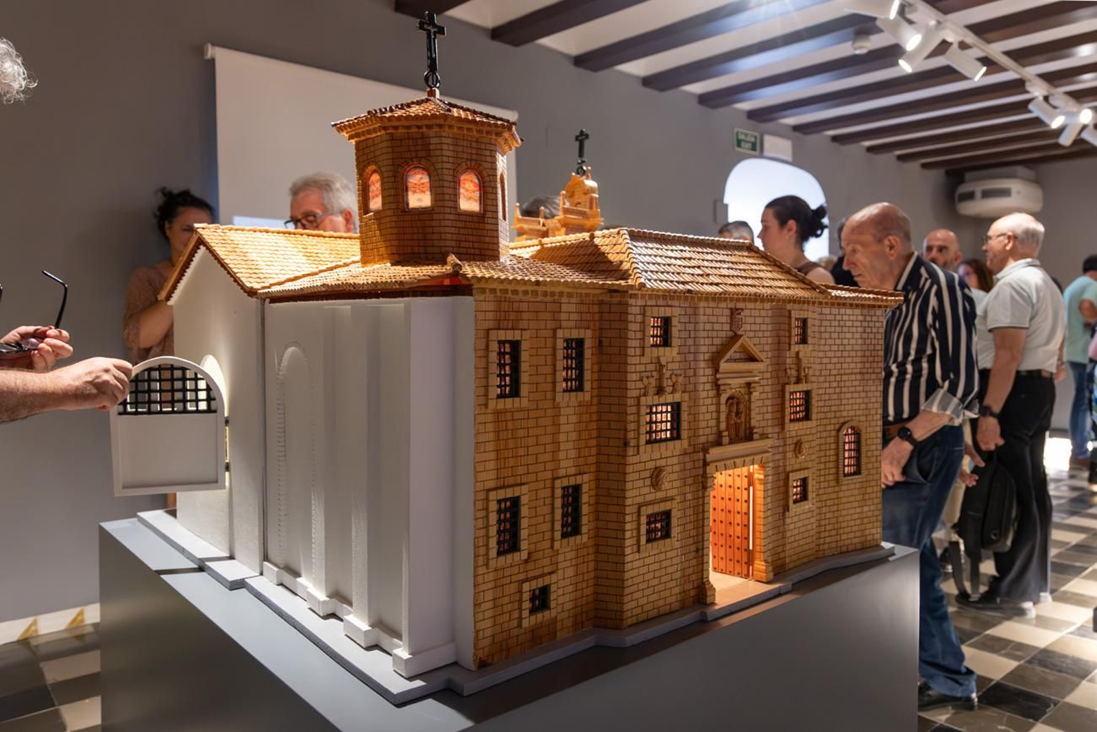 Miniaturas con alma: el legado de Luis Barbero ya tiene museo en Jaén Miniaturas con alma: el legado de Luis Barbero ya tiene museo en Jaén