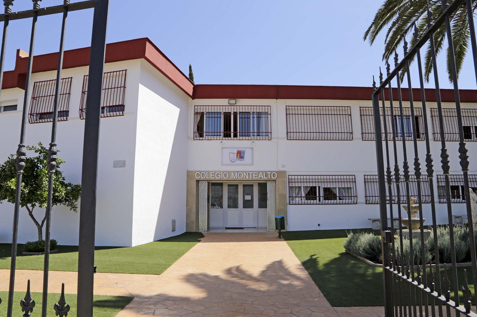Una imagen del Colegio Montealto.