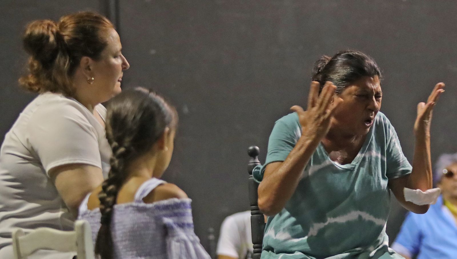 Ensayos en Villamarta de 'Memoria viva' de María del Mar Moreno que estrenará en la Bienal