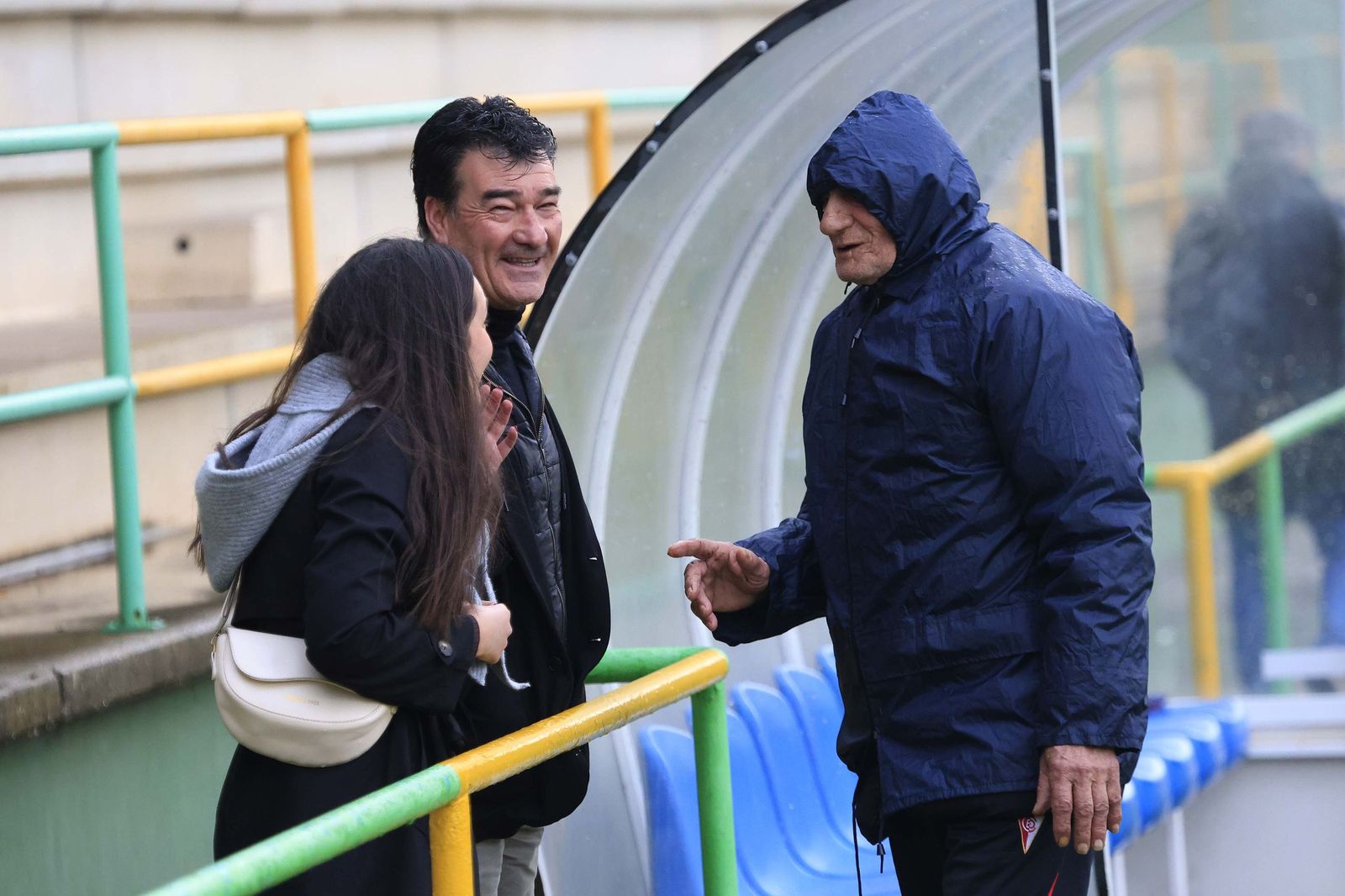 Las fotos de la visita del Egabrense de Rafa Escobar a la Unión Deportiva Los Barrios