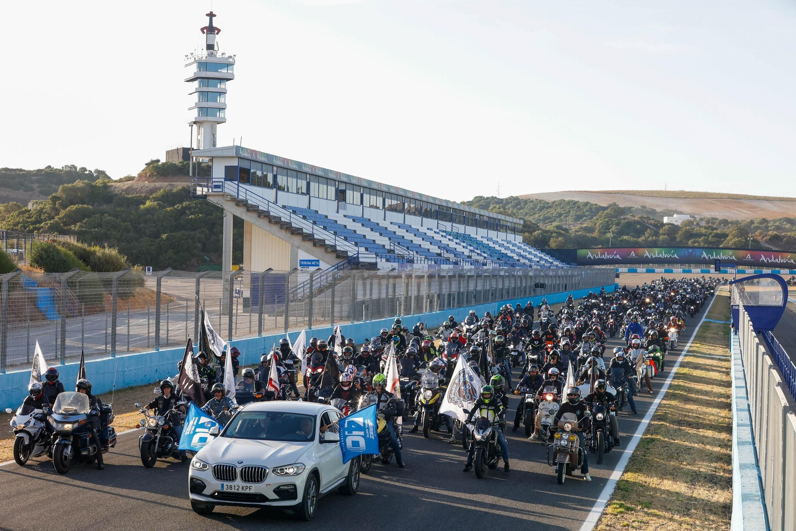 Imágenes del histórico 'Gran Encuentro Motero' en el Circuito Jerez