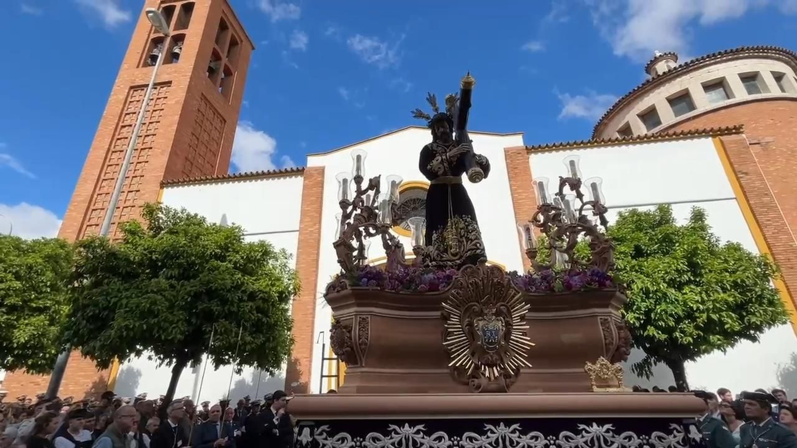La Cofradía de San José Obrero llena de pasión las calles de su barrio