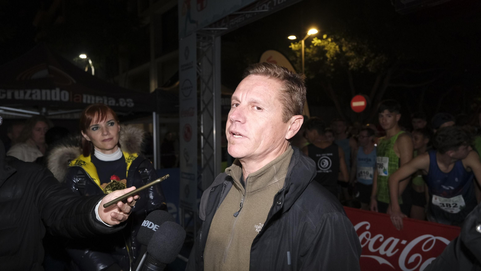 Imágenes de la XIV edición de la San Silvestre de Almería