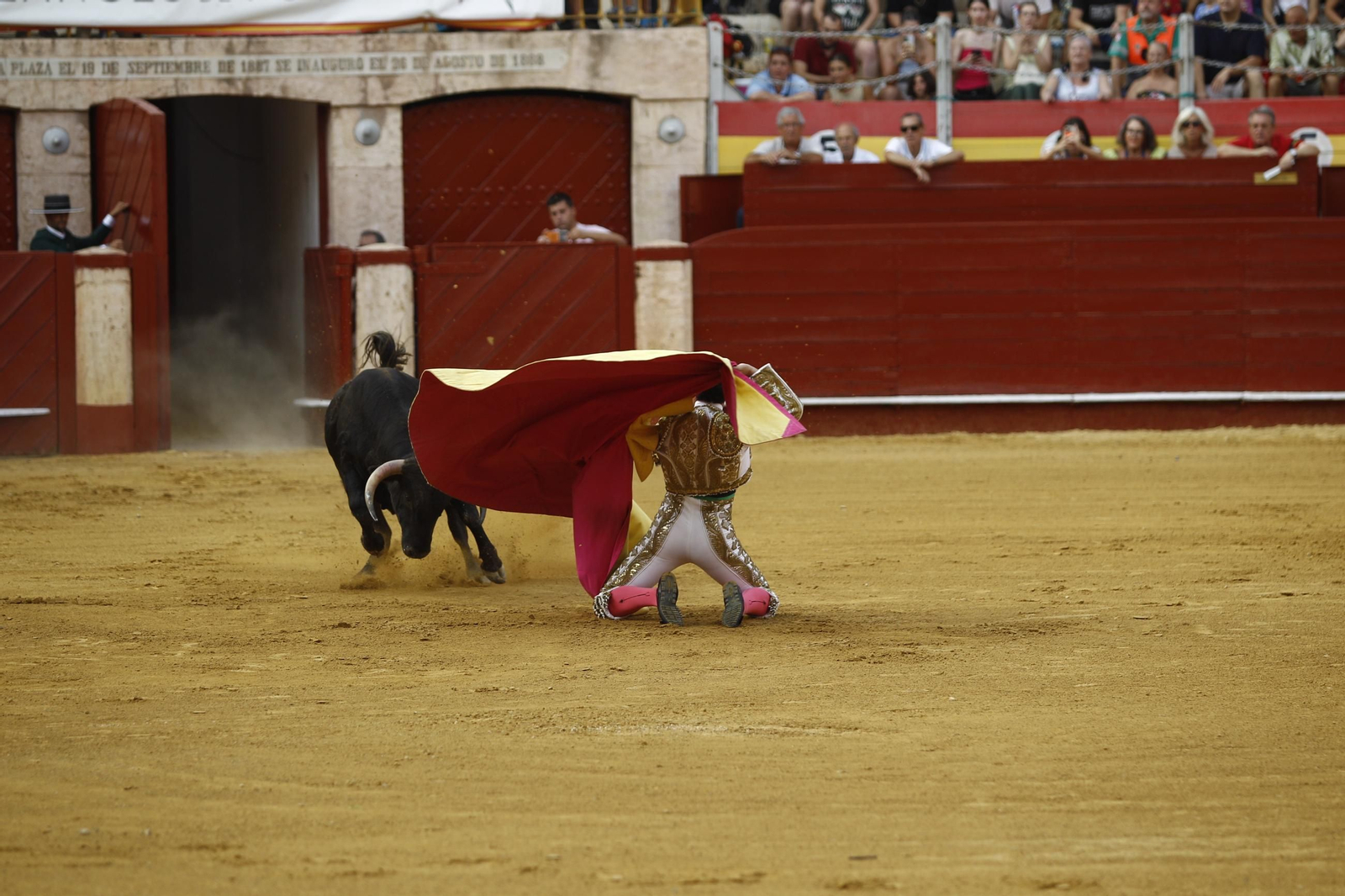 Las mejores imágenes de la clase práctica de la Escuela Municipal Taurina de Almería