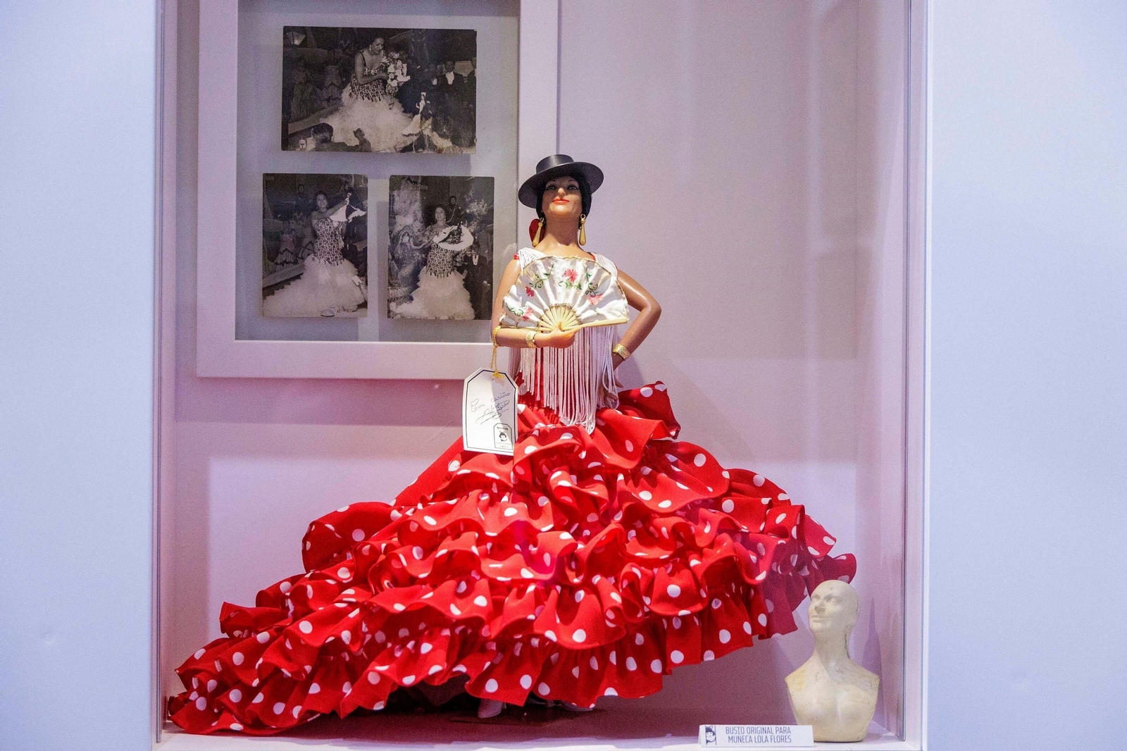 Colección muñecas de Marín en el Museo del Vino y de la Sal