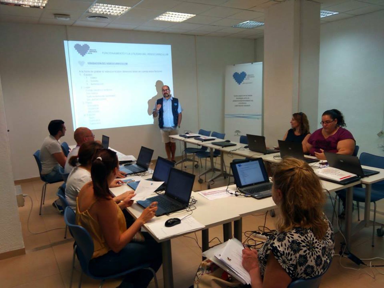 Uno de los cursos impartidos por Andalucía Compromiso Digital