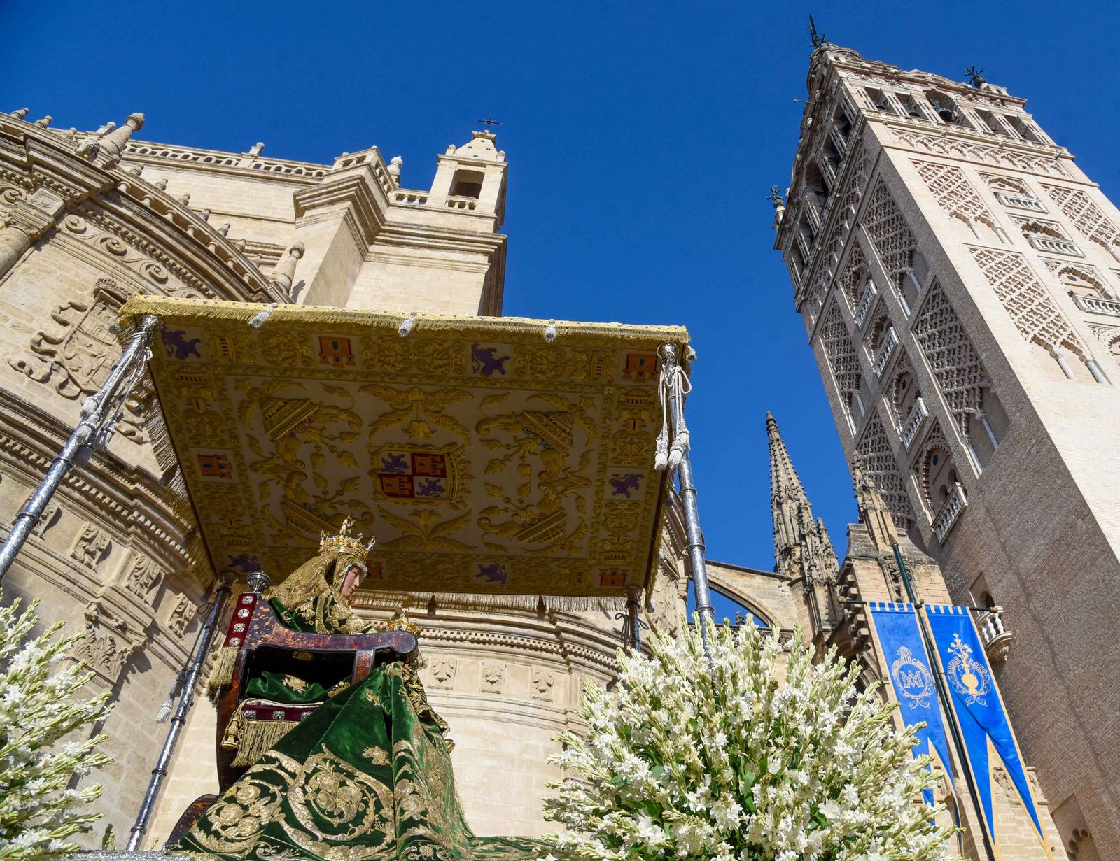 Las fotografías de la procesión de la Virgen de los Reyes 2025