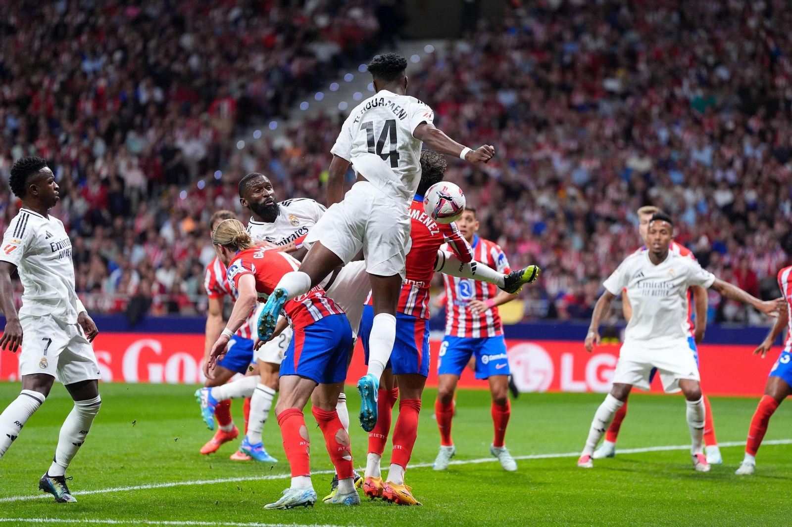 Las mejores imágenes del Atlético de Madrid - Real Madrid