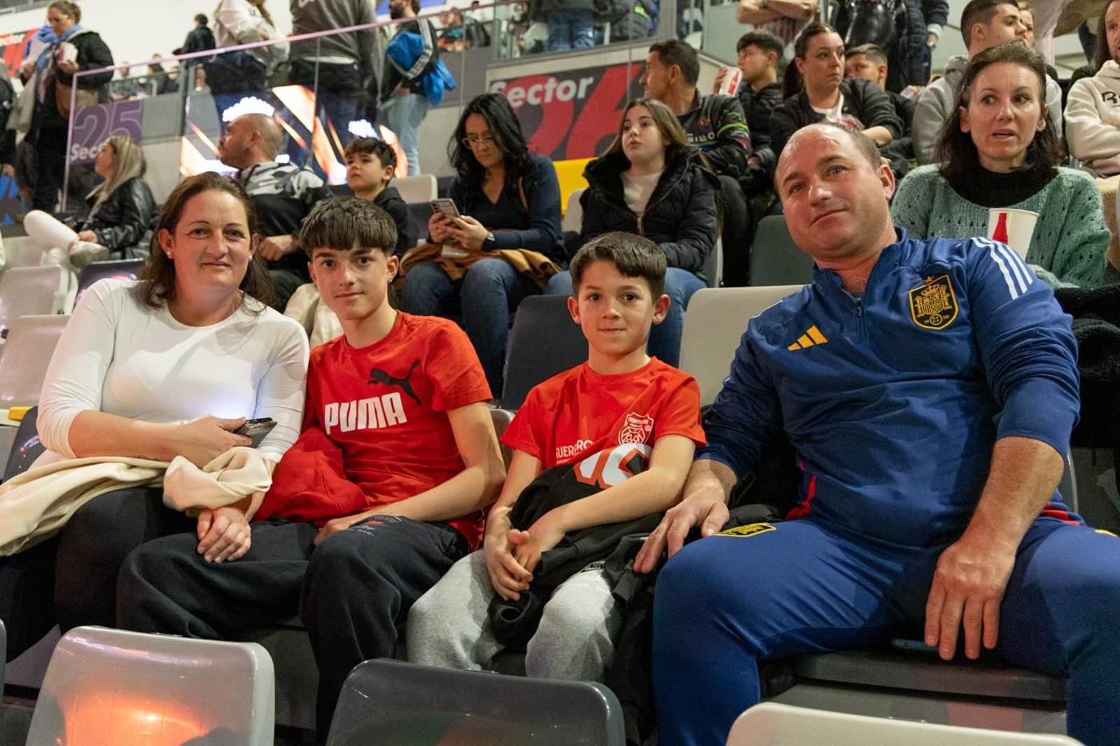 En imágenes: el Soloflow Freestyle enamora en Jaén con acrobacias y espectáculo en estado puro