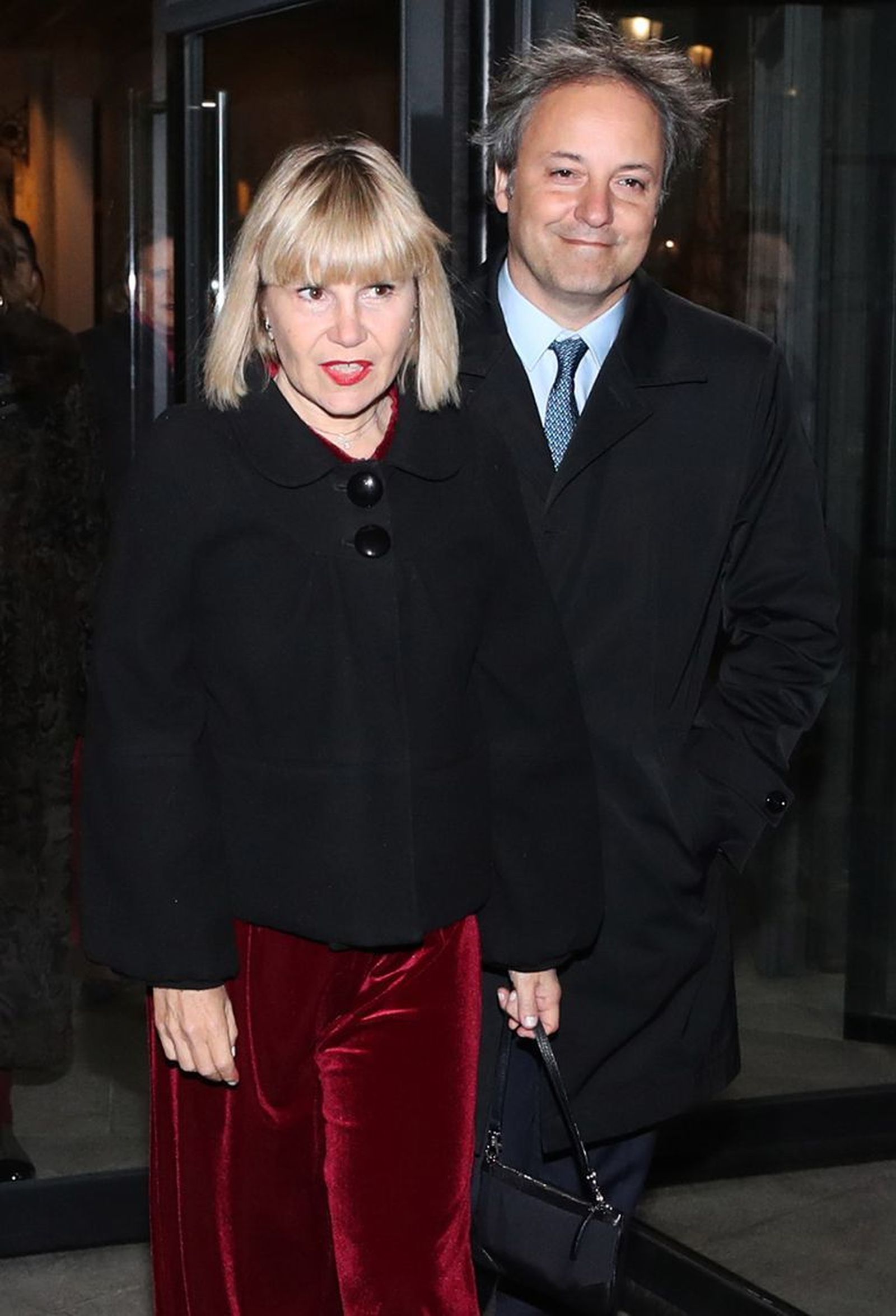 Eugenia, con muchas menos arrugas, acudió con Narcís Rebollo al Teatro Real.