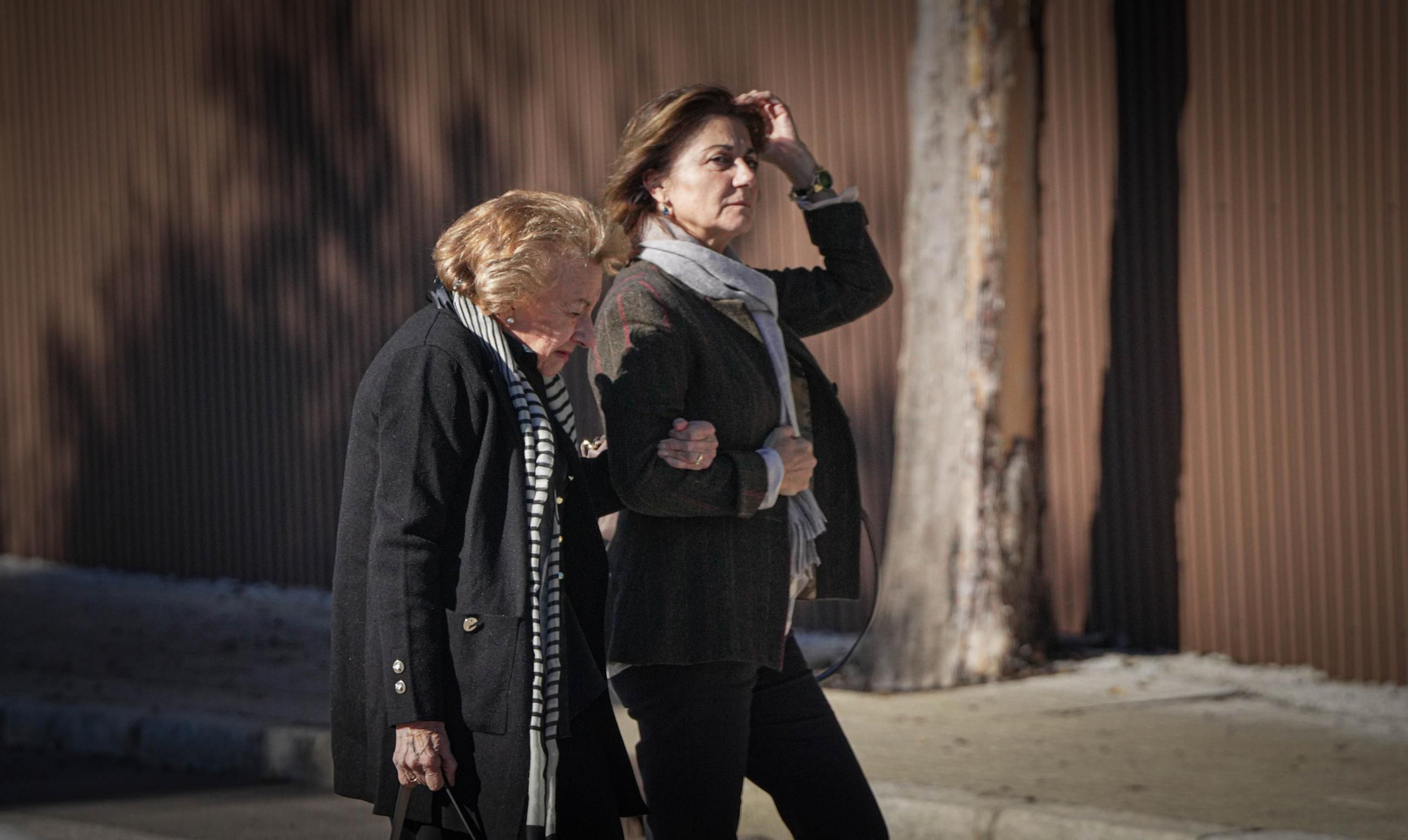 Familiares y amigos despiden a Álvaro Domecq en su casa de Jerez