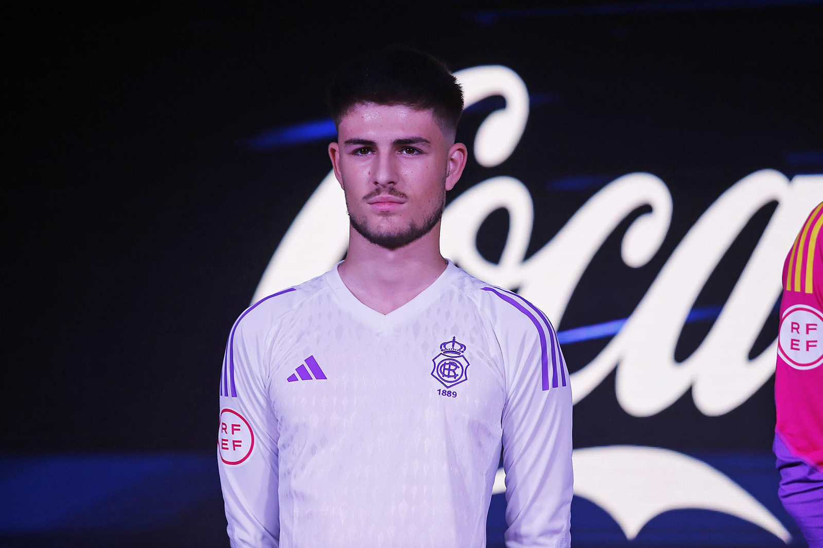 Imágenes de las nuevas equipaciones del Recreativo de Huelva para la temporada 2023/24