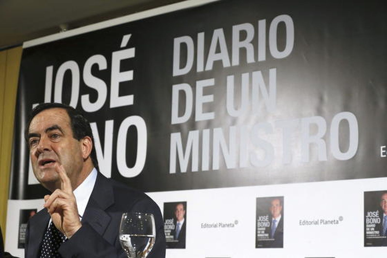 Bono revela que el CNI alertó de un atentado islamista inminente tres días antes del 11-M