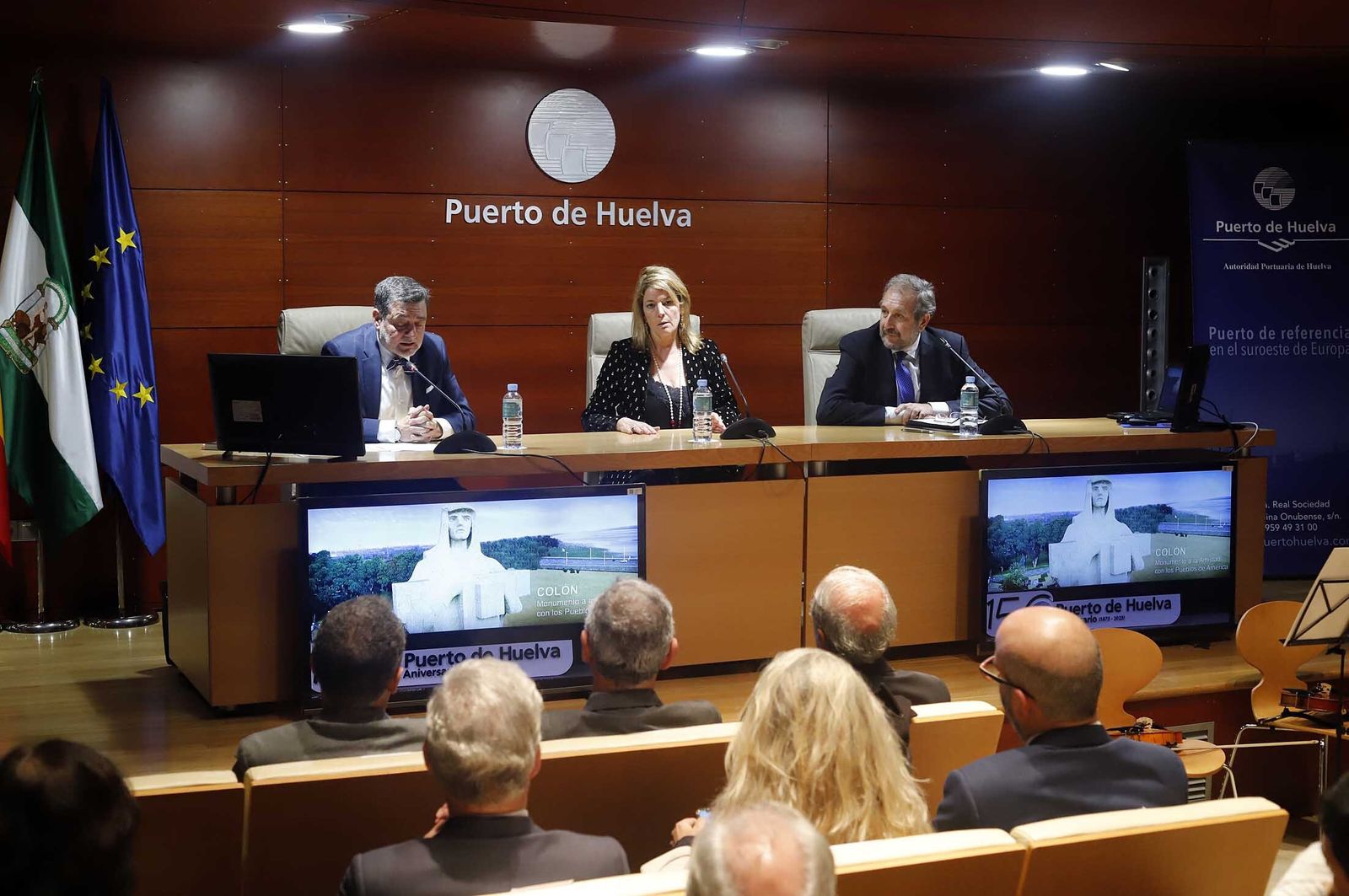 Imágenes de la inauguración de la exposición "Colón, Monumento a la amistad con los Pueblos de América"