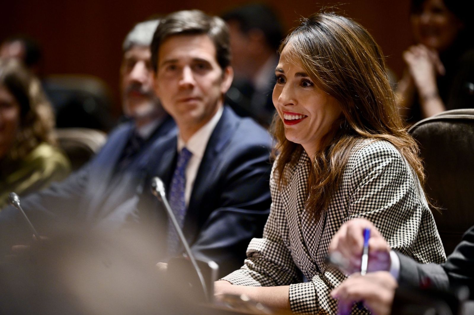 La diputada del PP María Navarro tras ser elegida presidenta de las Cortes de Aragón.