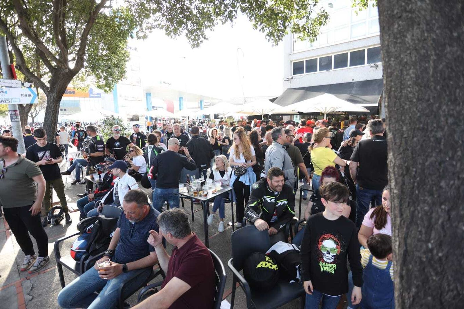 Ambiente motero del viernes del Gran Premio de MotoGP en Jerez
