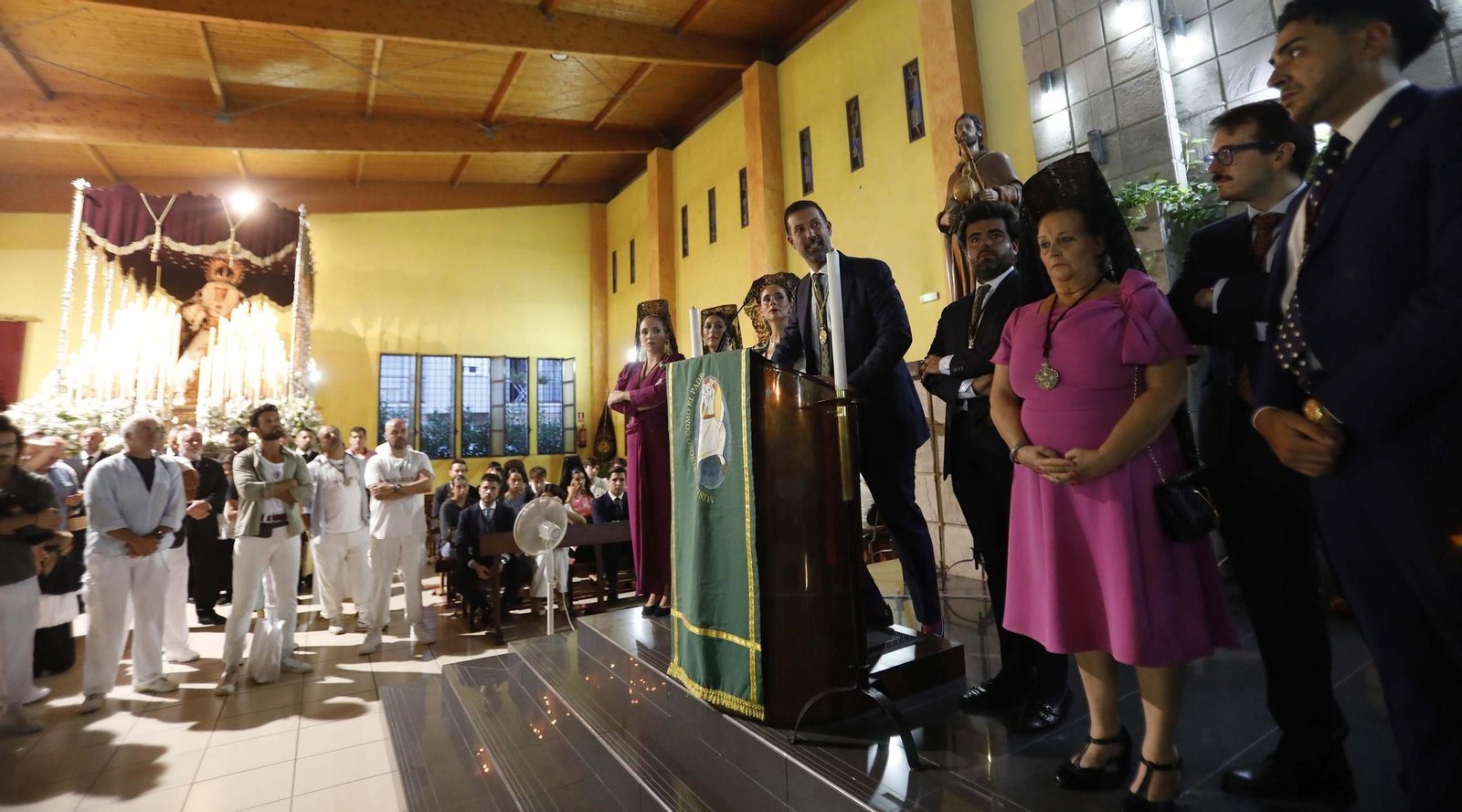Las fotos de María Santísima de los Dolores en su templo tras la suspensión de la procesión