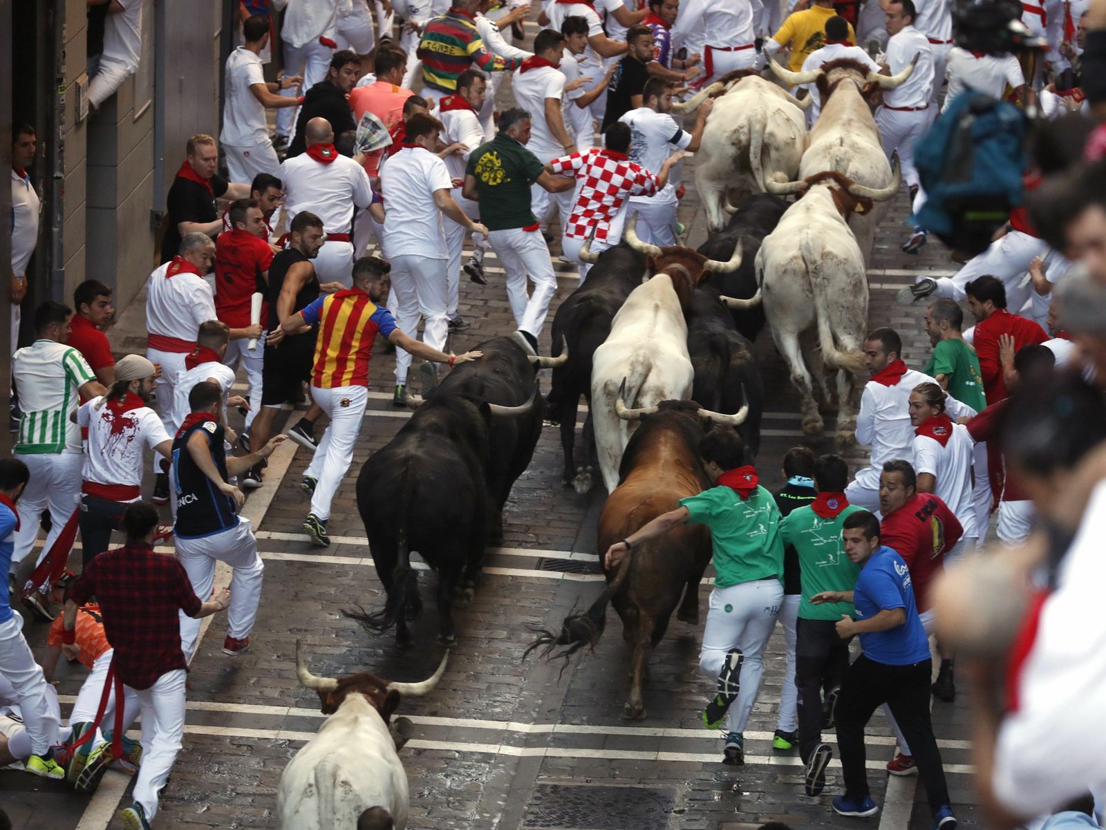El quinto encierro de San Fermin 2019 en imágenes