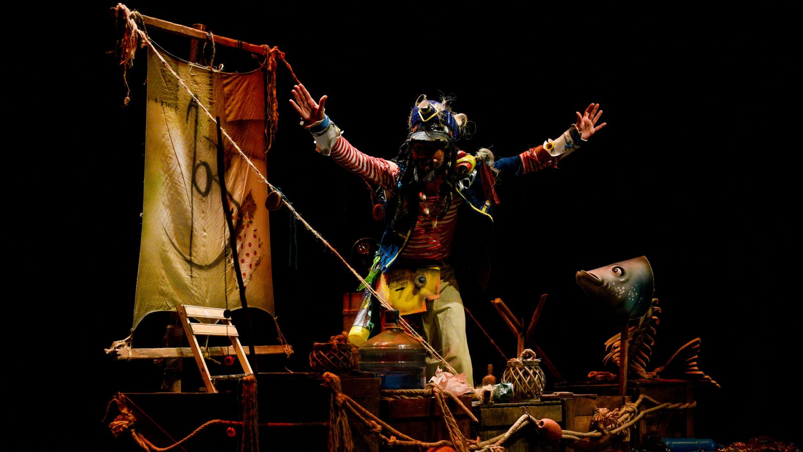 Las fotos de Jesús Bienvienido con 'El Balsero' en el Teatro Paseo La Velada