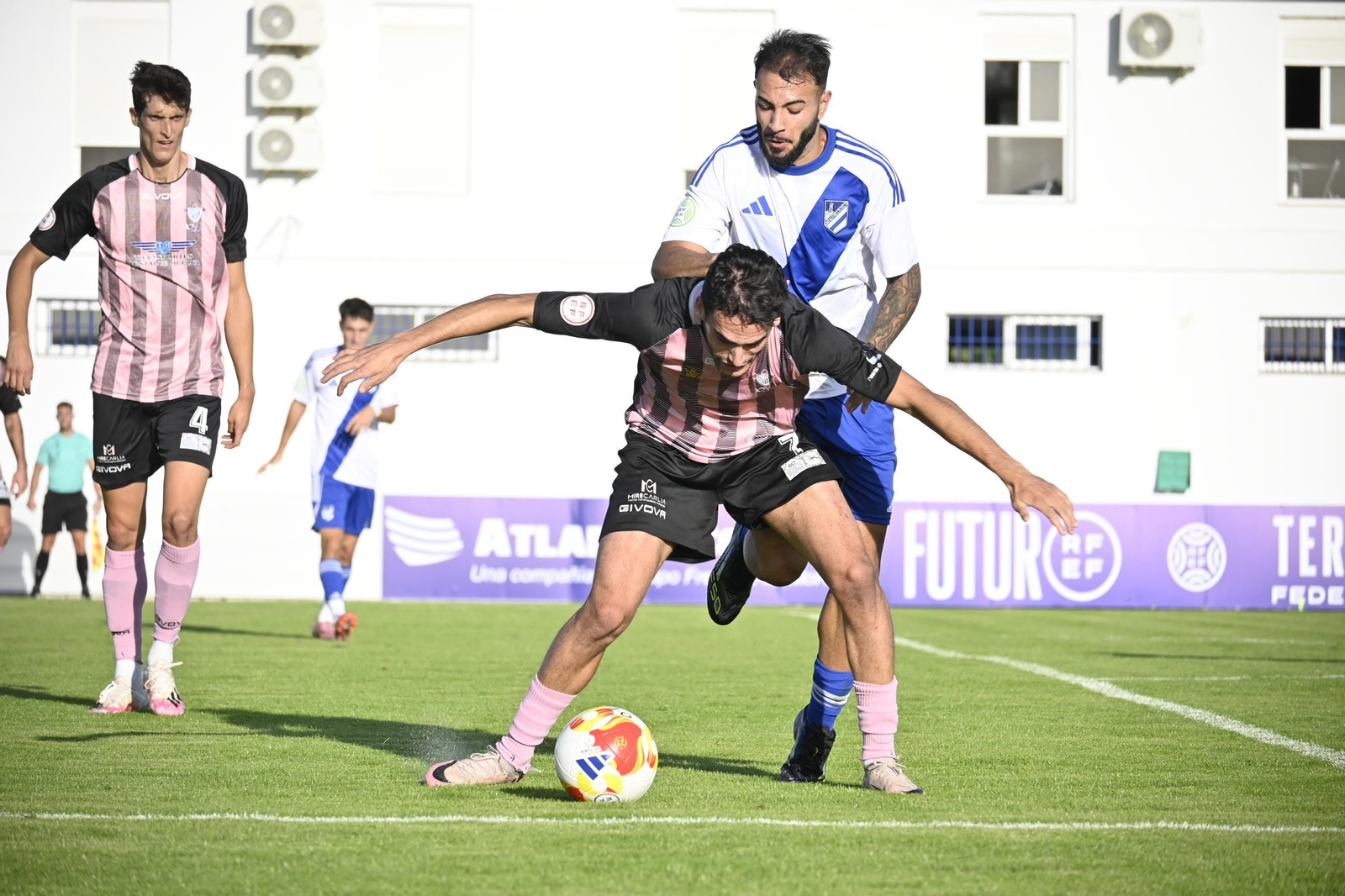 Las mejores imágenes del Atlético Onubense - Bollullos