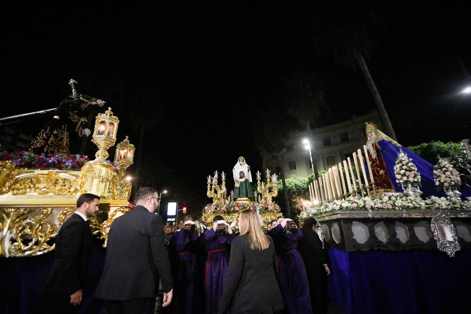La procesión del Encuentro, en imágenes