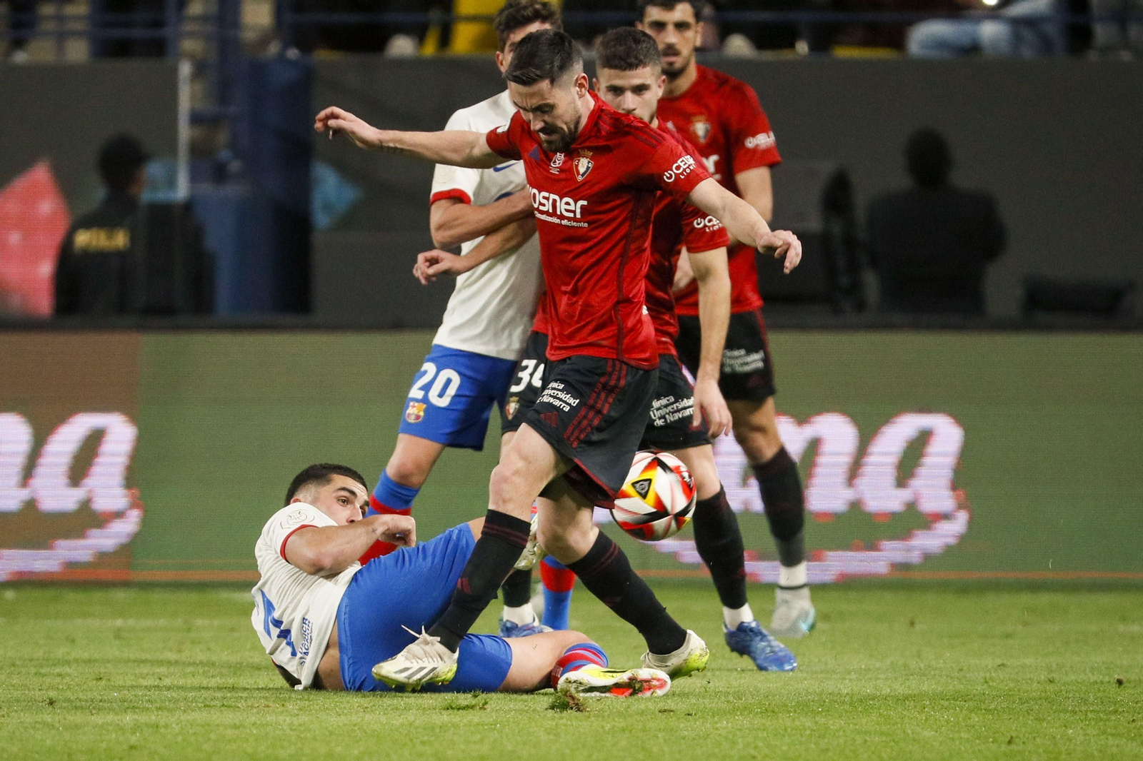 Las fotos del Barcelona - Osasuna de la Supercopa