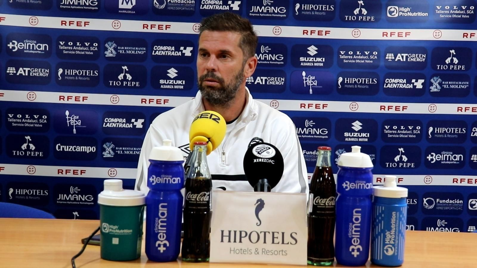 David Sánchez, técnico azulino, cree que el problema de su equipo es mental. David Sánchez, técnico azulino, cree que el problema de su equipo es mental.