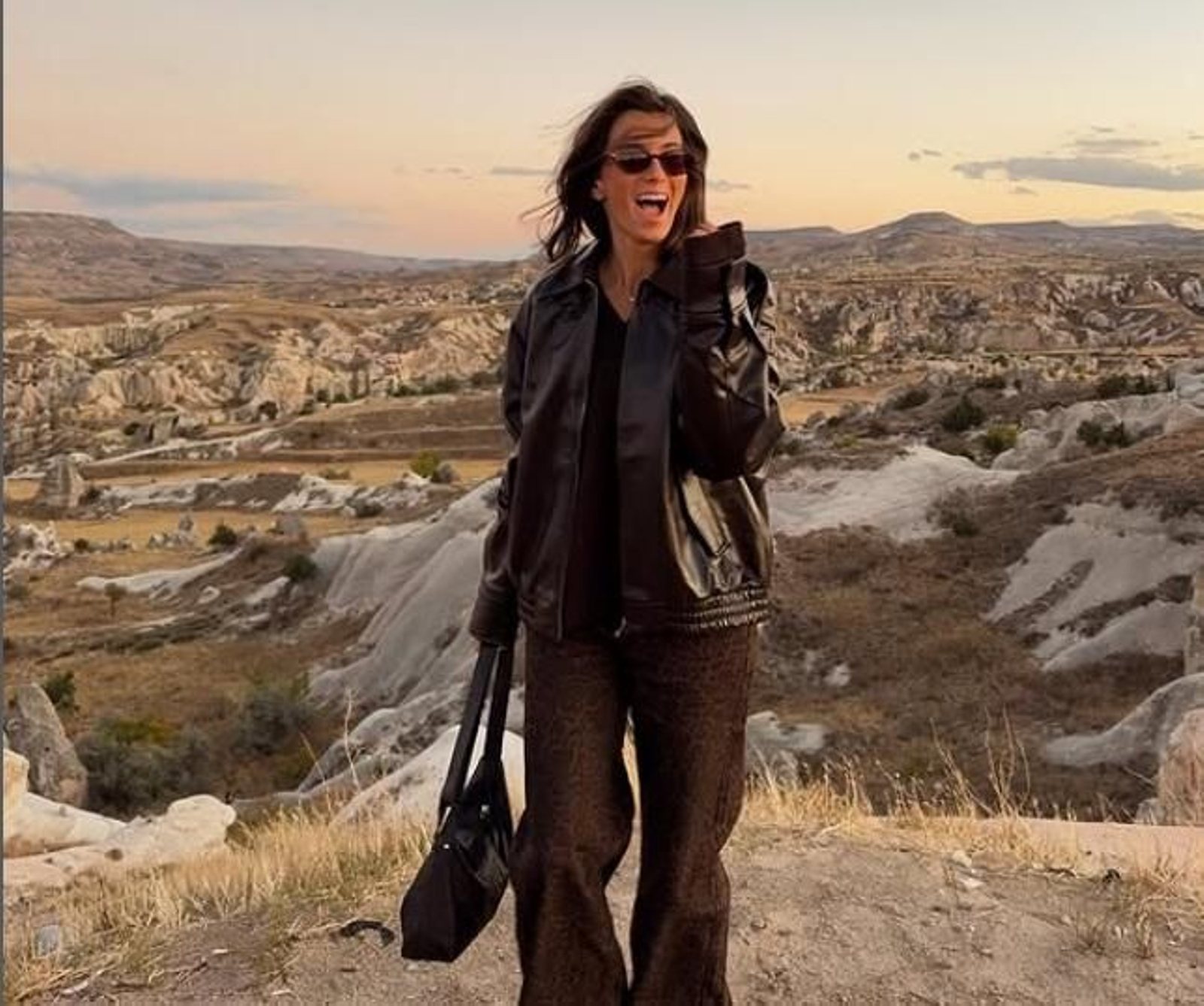 Adiós, frío: Las 5 chaquetas calentitas de Zara bonitas, elegantes y fáciles de combinar con unos pantalones de vestir.