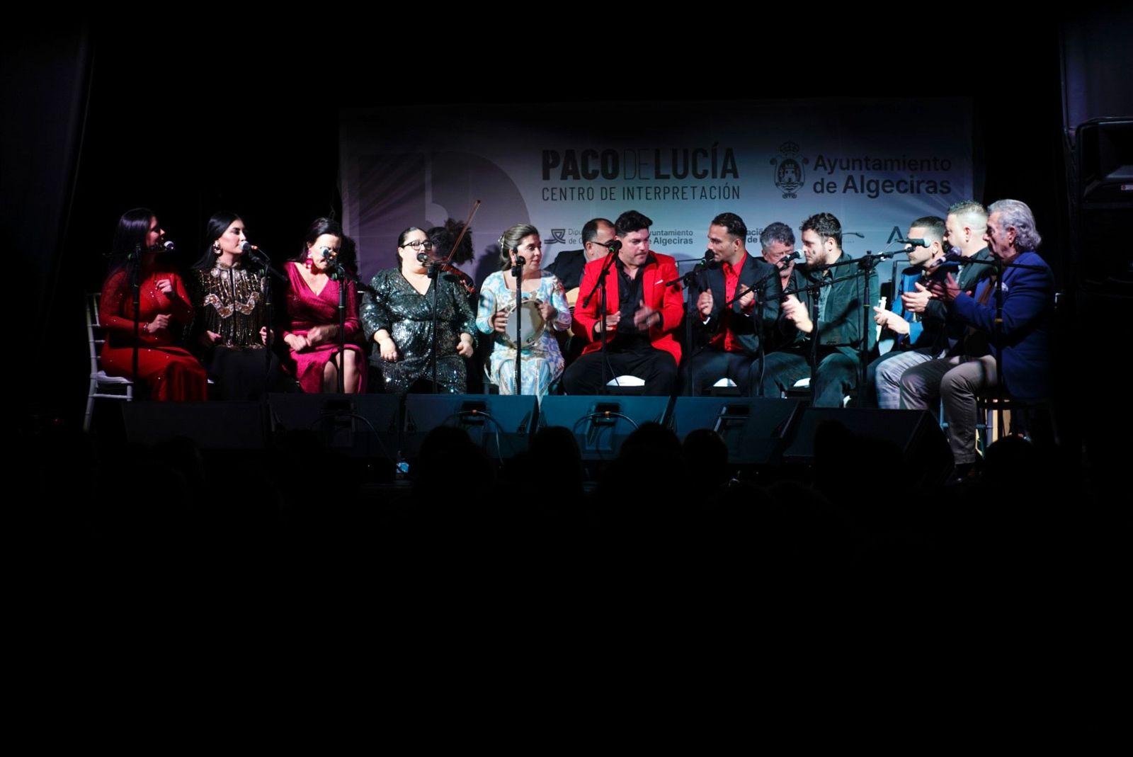 Fotos de la zambomba del grupo Toma Castaña en Algeciras