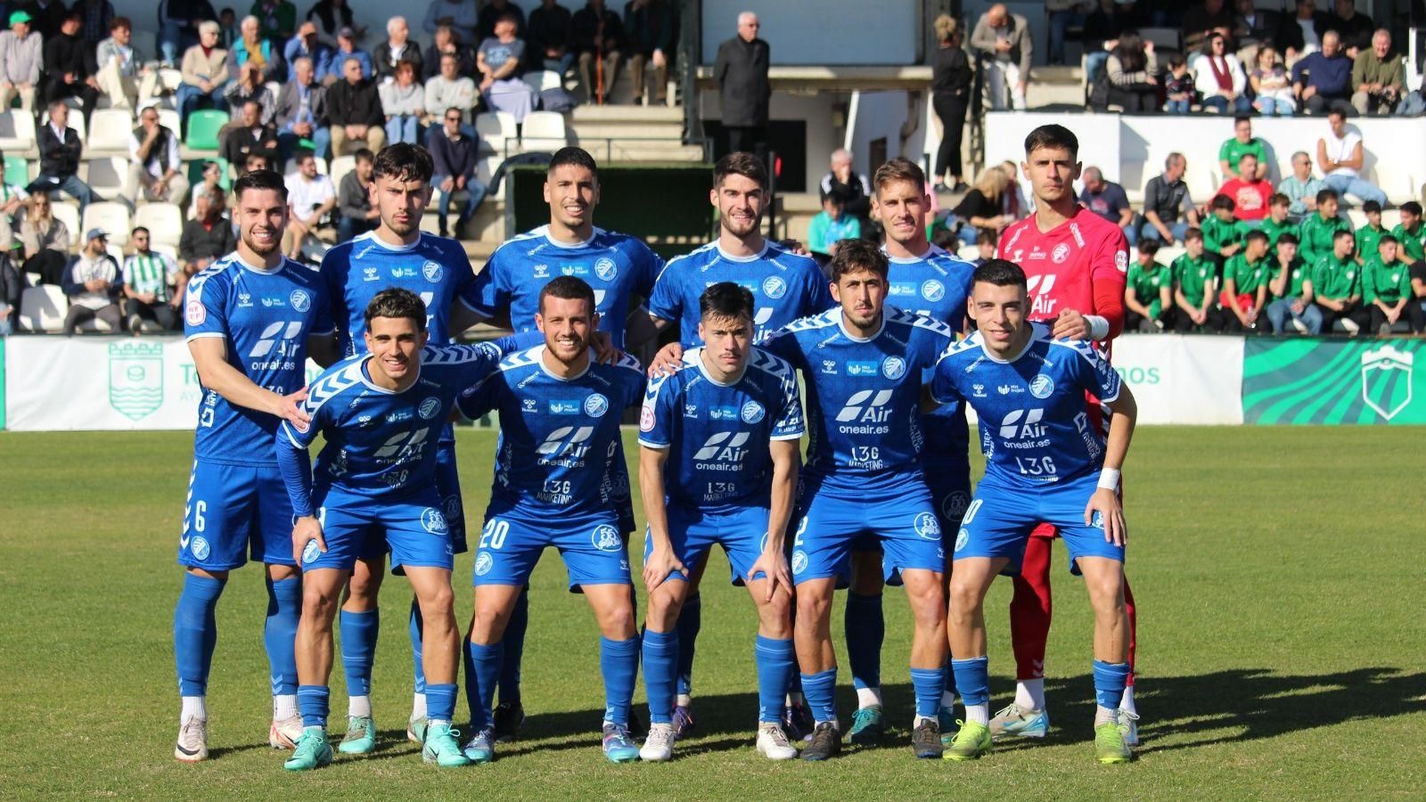 Once del Xerez DFC en su visita a El Pozuelo para medirse al Juventud Torremolinos. Once del Xerez DFC en su visita a El Pozuelo para medirse al Juventud Torremolinos.