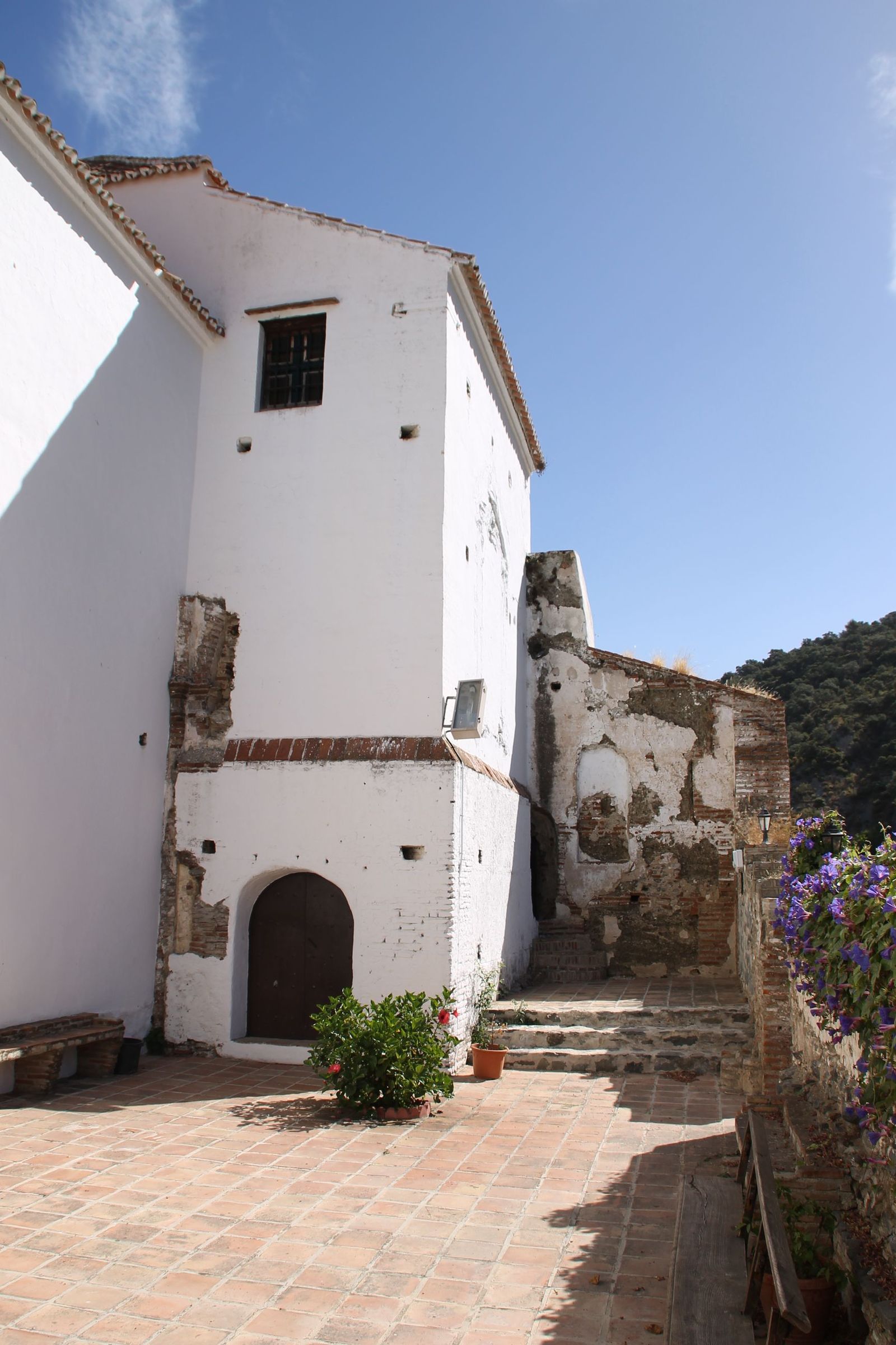 La Casa Torreón de Salares.