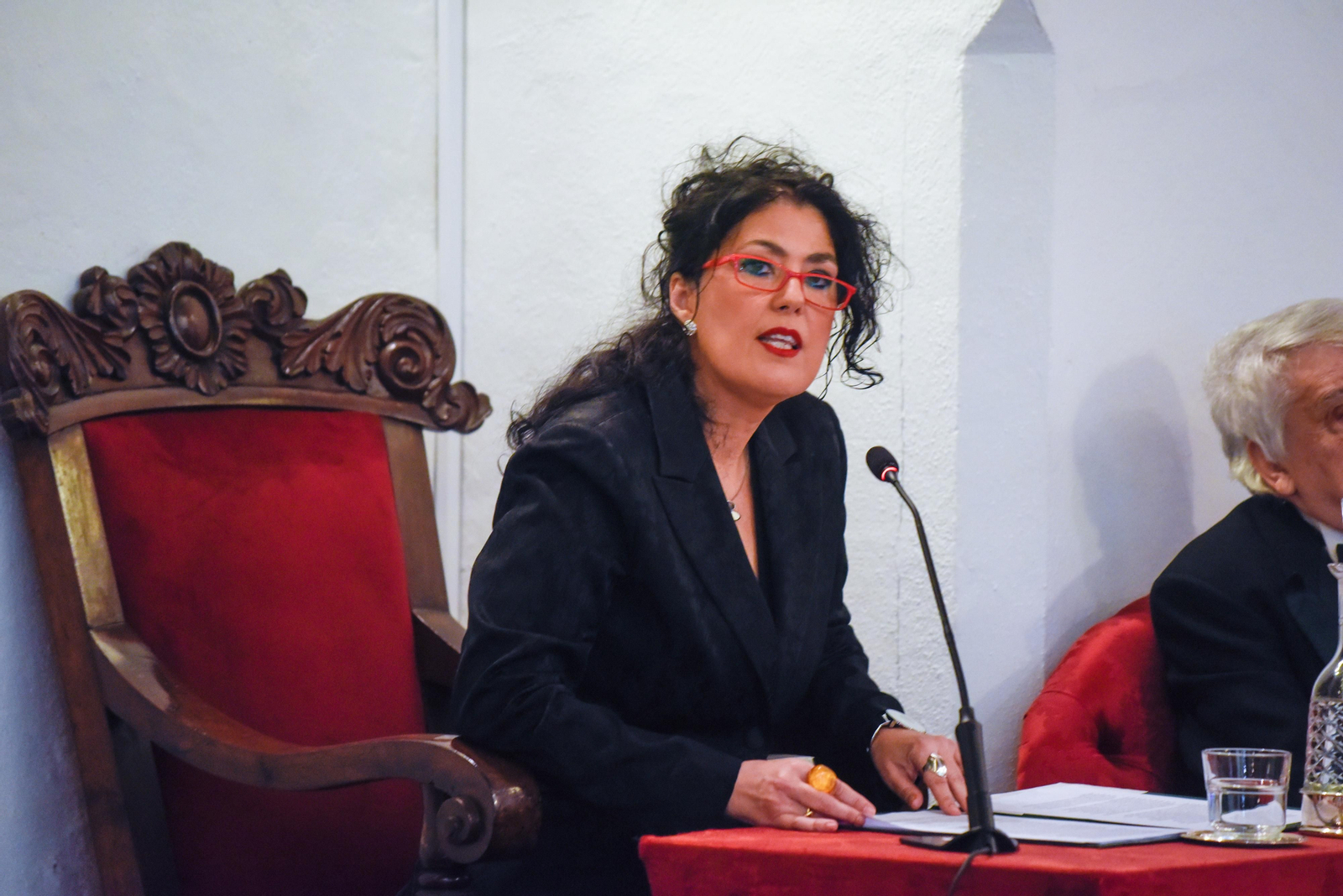 Ingreso como académica de Eva Díaz Pérez