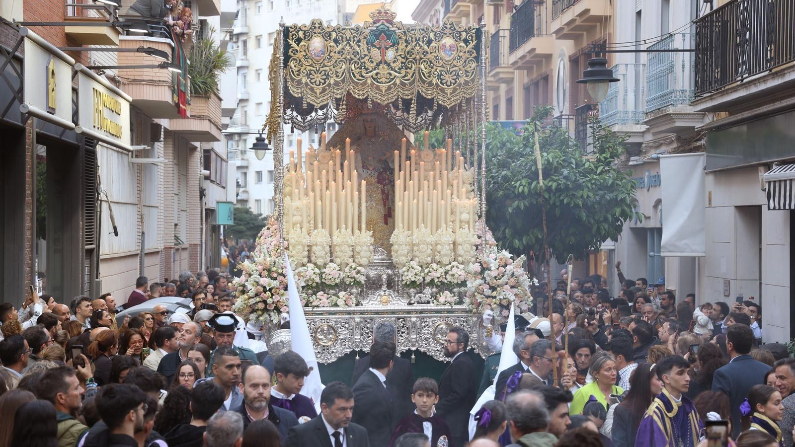 María Santísima del Amor, este Lunes Santo en el centro de Huelva.