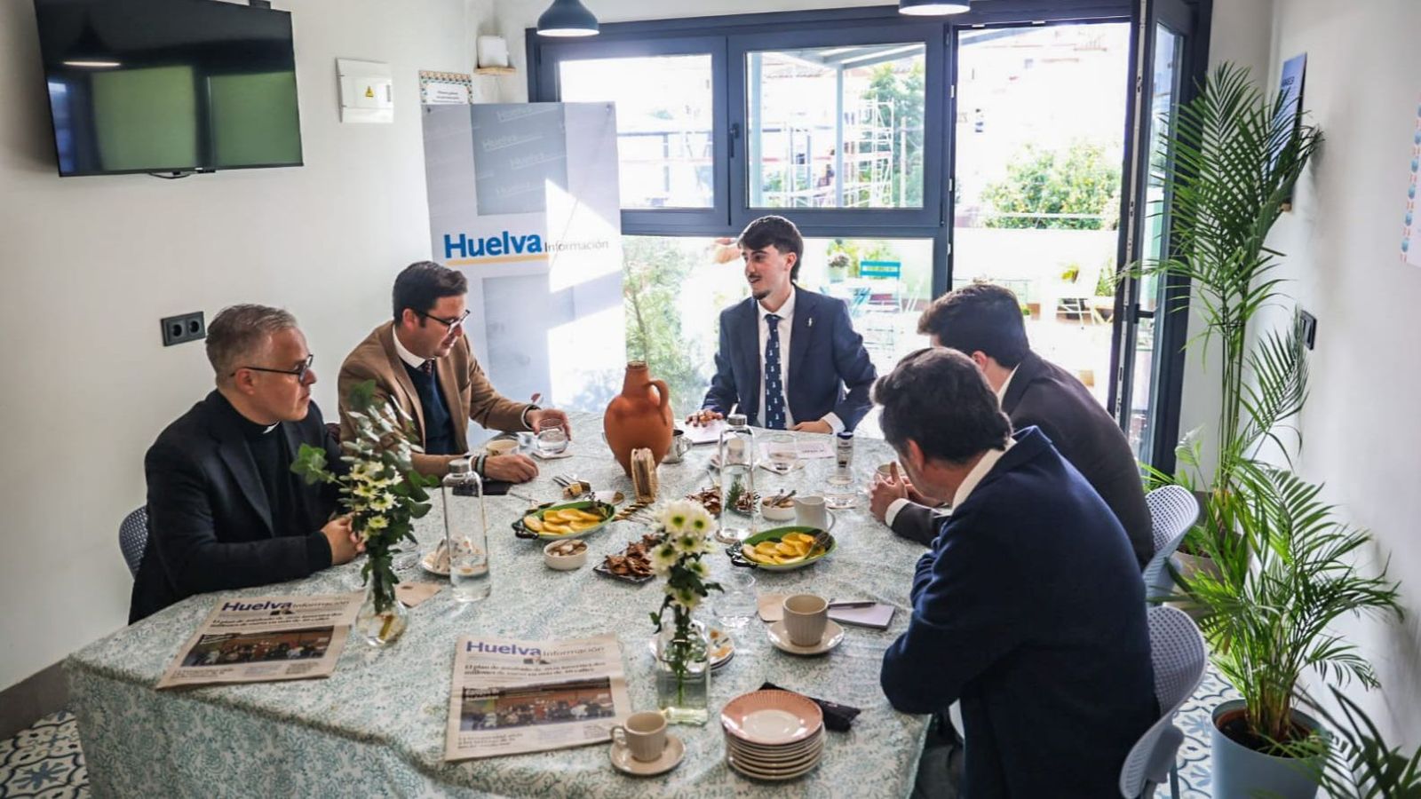 Avanza con éxito la Tertulia Cofrade El Aguaó