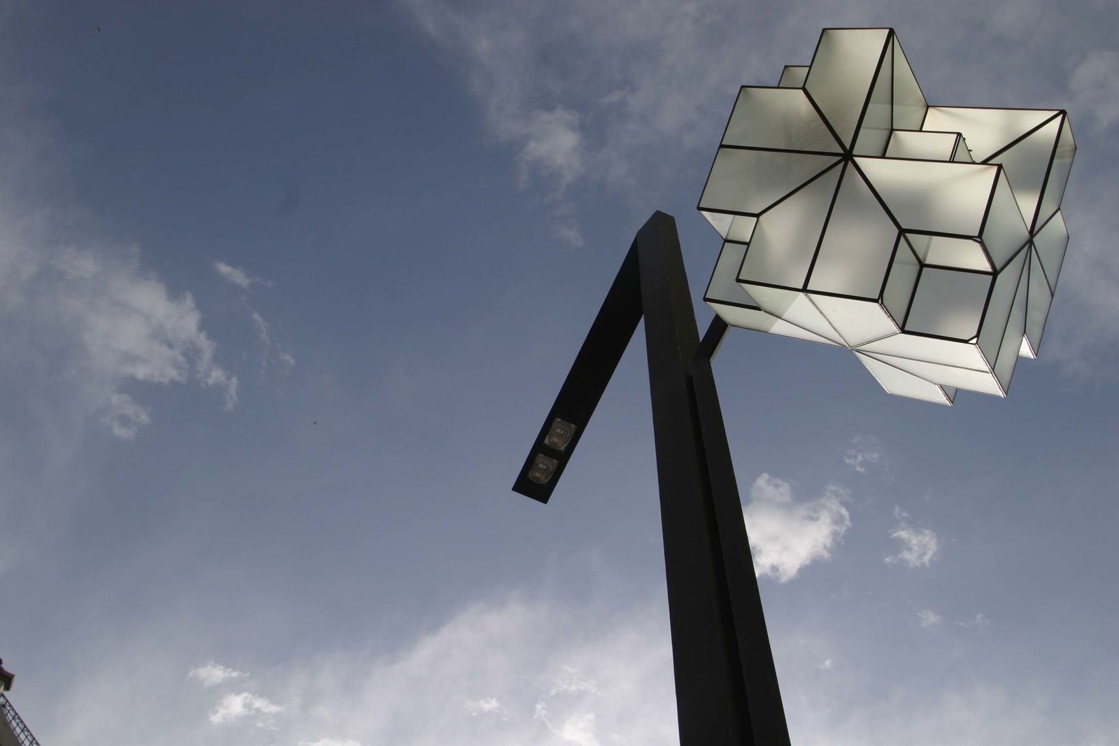 Una farola de la Calle Gran Vía.