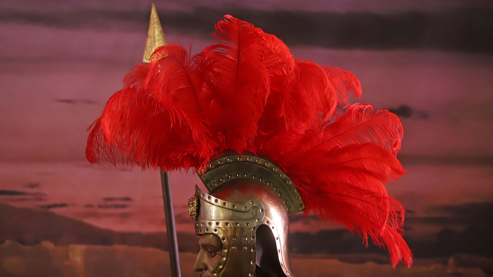 Fotos del Viernes Santo en Algeciras: Mortaja, Misericordia y Santo Entierro